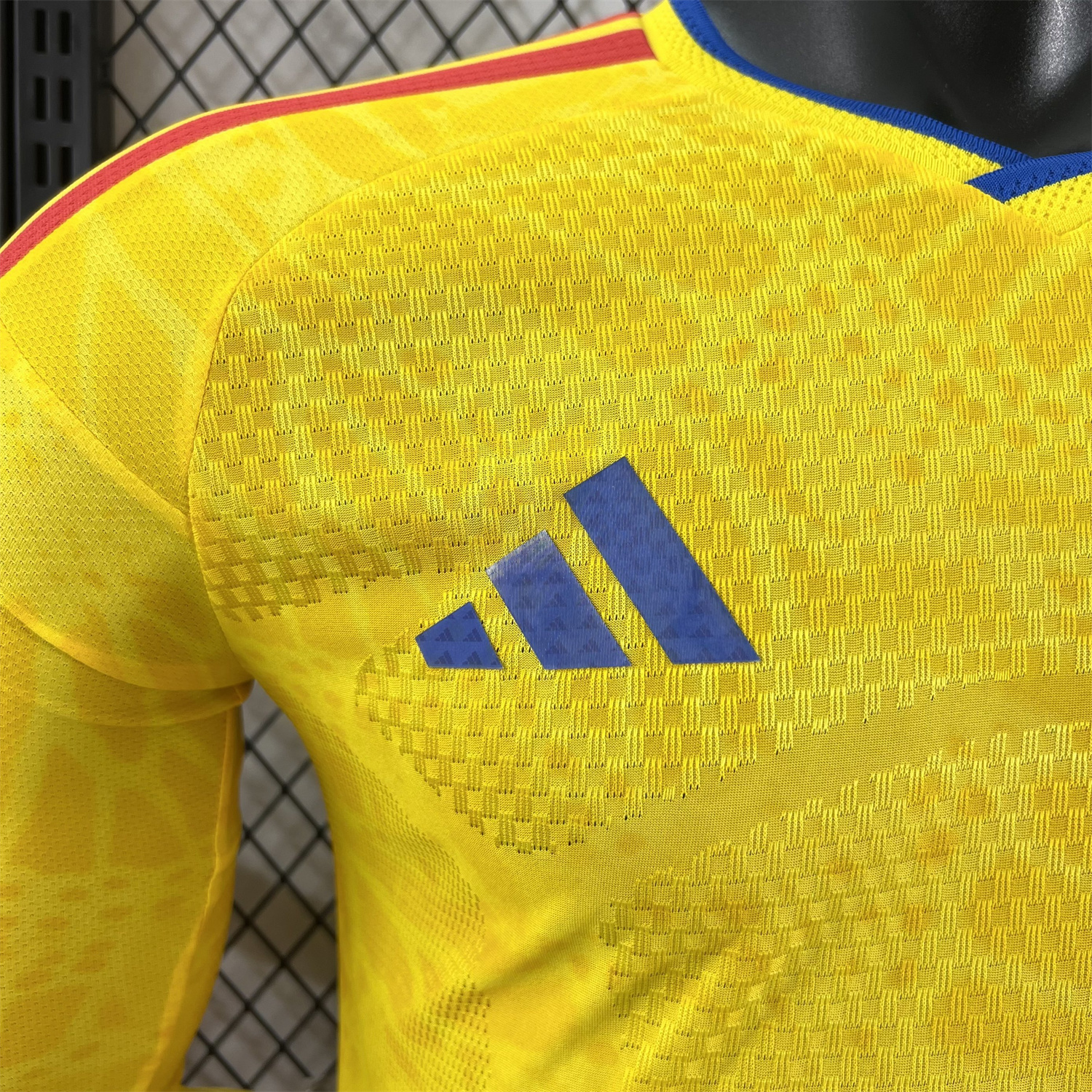 AlphaJersey-Colombia 2026 Home Long Sleeves Jersey - Player Version