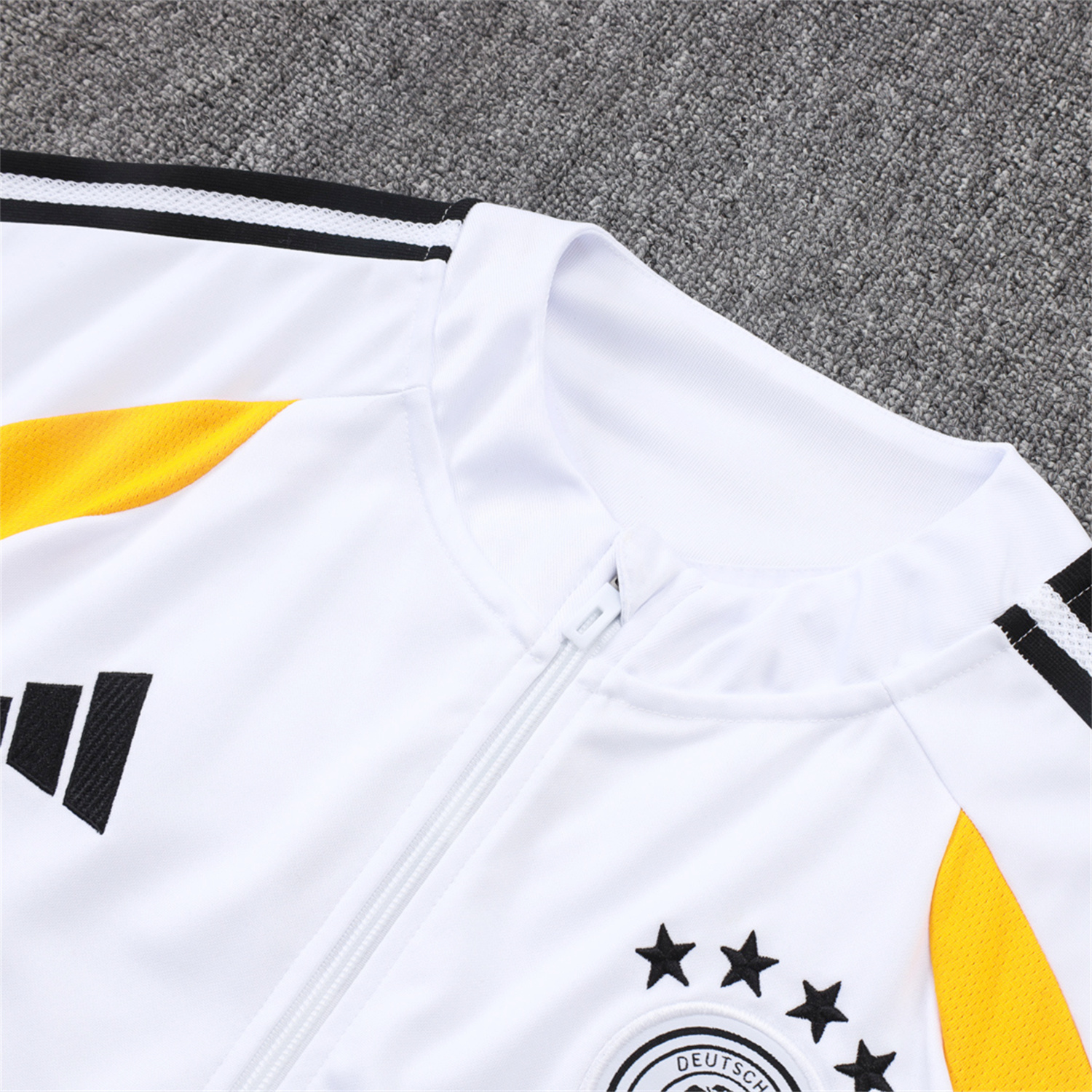 AlphaJersey-Germany 2026 Windbreaker Training Set - White Top and Black Pants