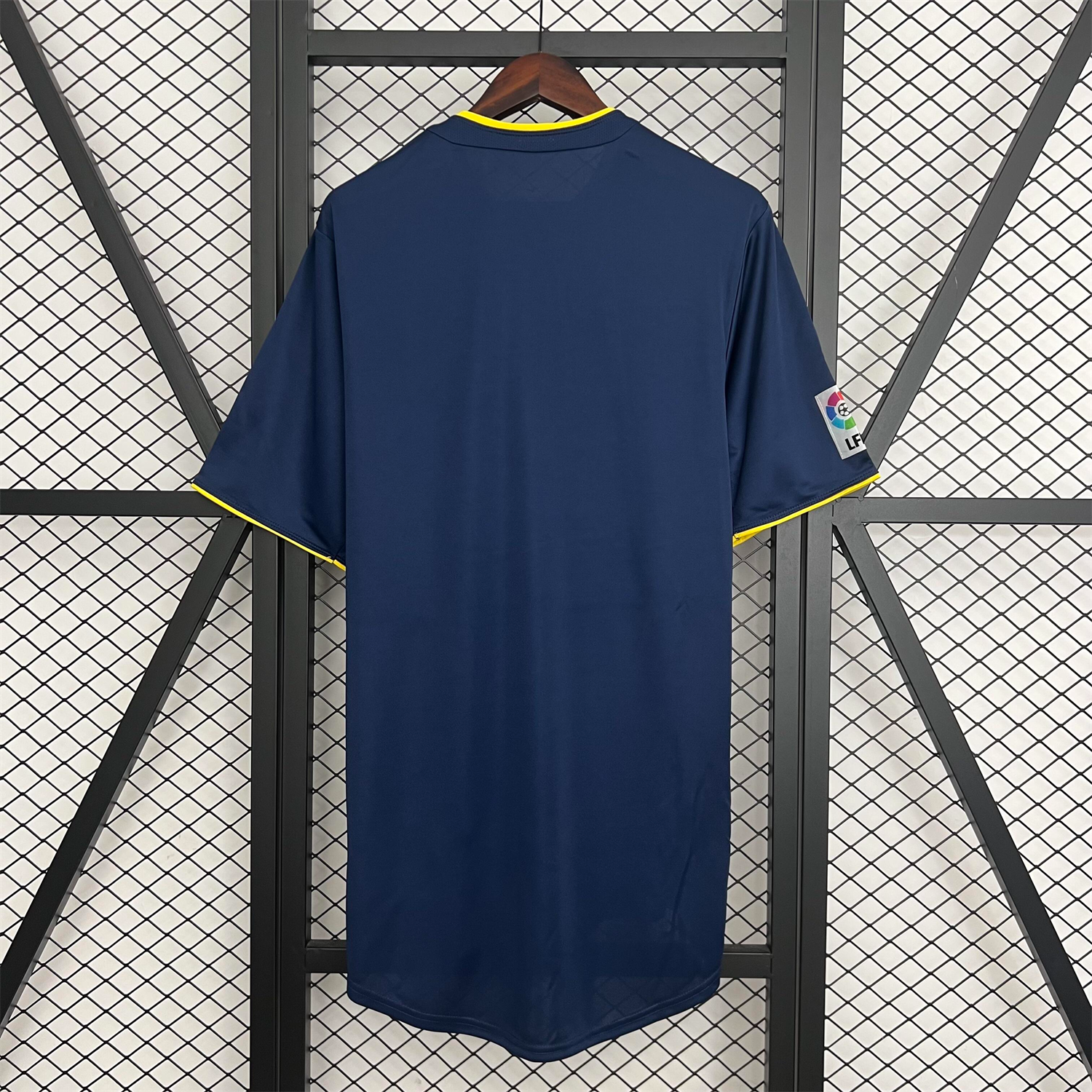 AlphaJersey-Retro Atletico Madrid 2002-03 Away Jersey