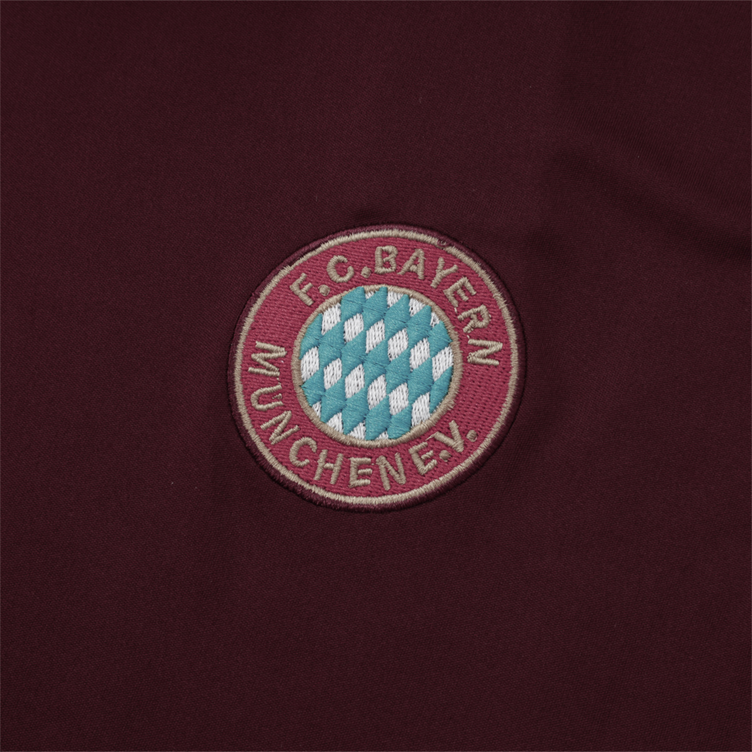 AlphaJersey-Bayern Munich 25-26 Throwback Trefoil Vest Training Set - Deep Red