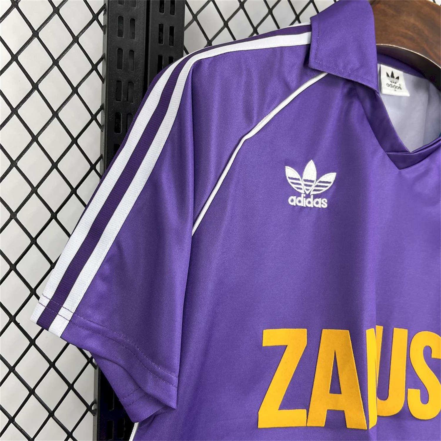 AlphaJersey-Retro Real Madrid 1984-85 Third Jersey
