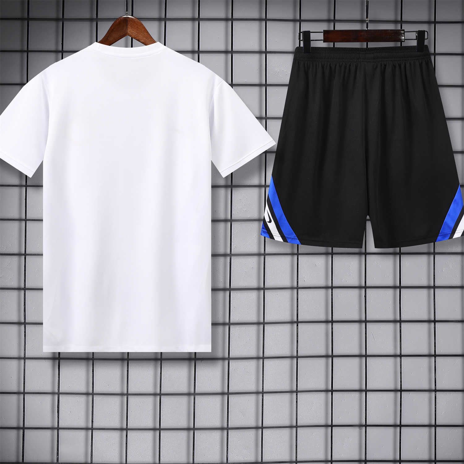 AlphaJersey-Inter Milan 25-26 Short-Sleeve Training Set - White Top & Black Shorts