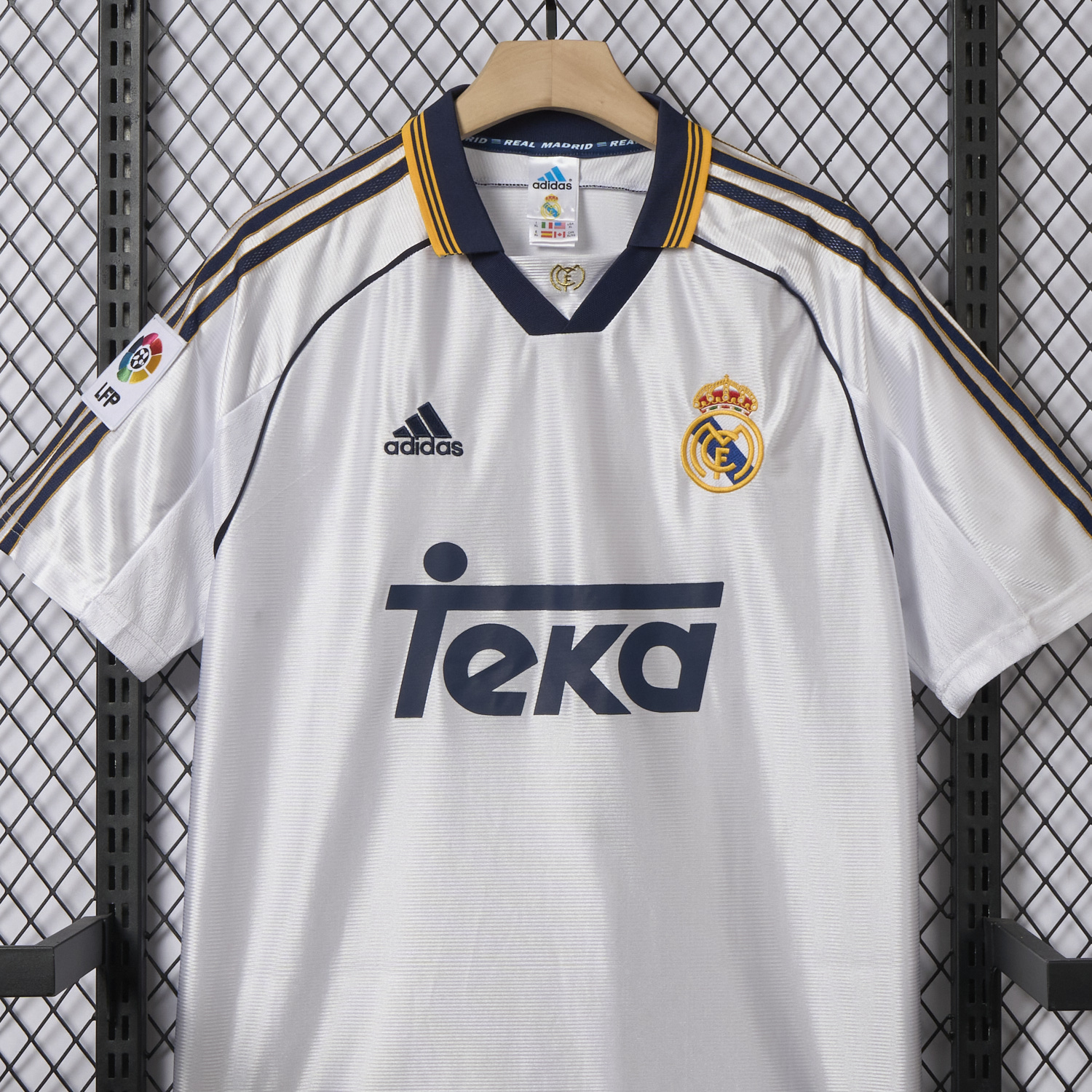 AlphaJersey-Retro Real Madrid 1998-00 Home Stadium Jersey