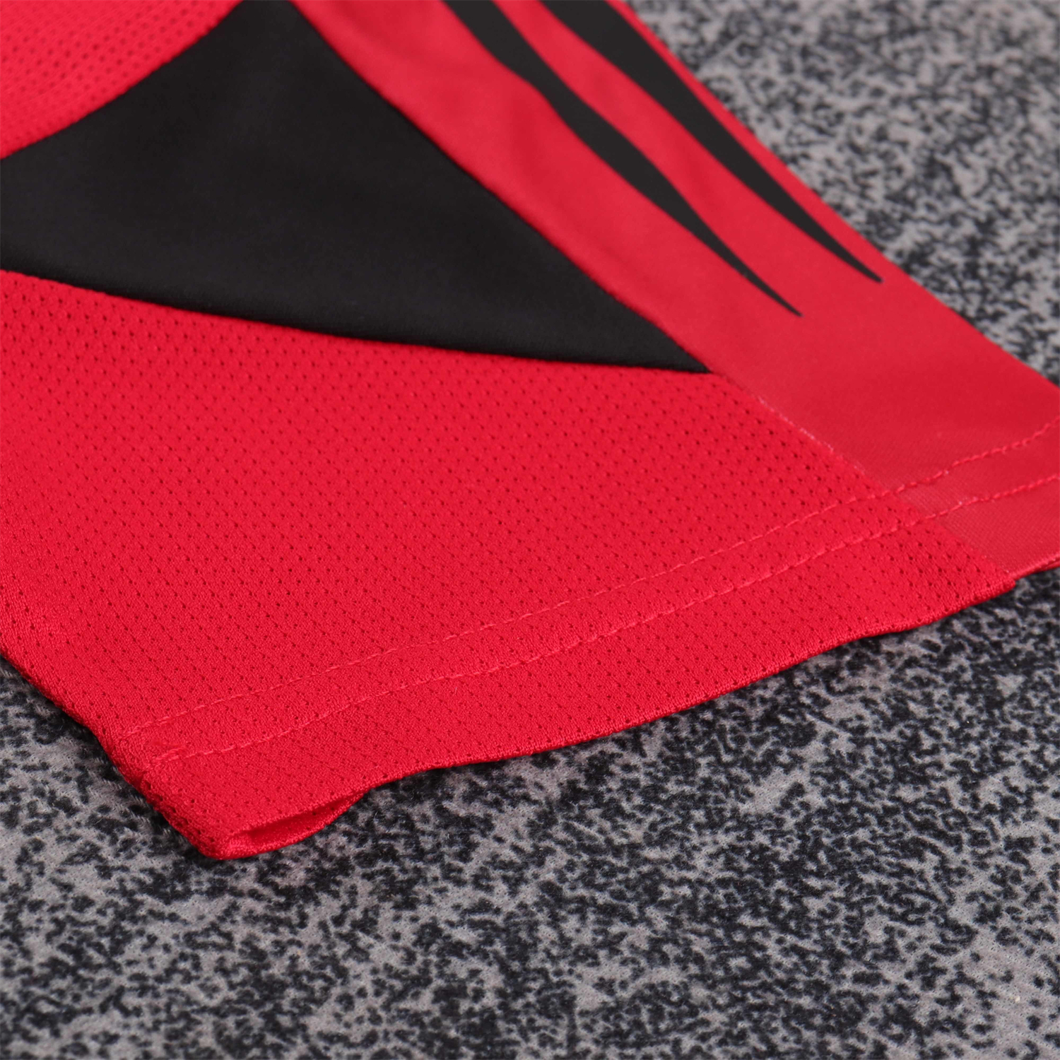 AlphaJersey-Retro AC Milan 2004-05 Home Kids Kit