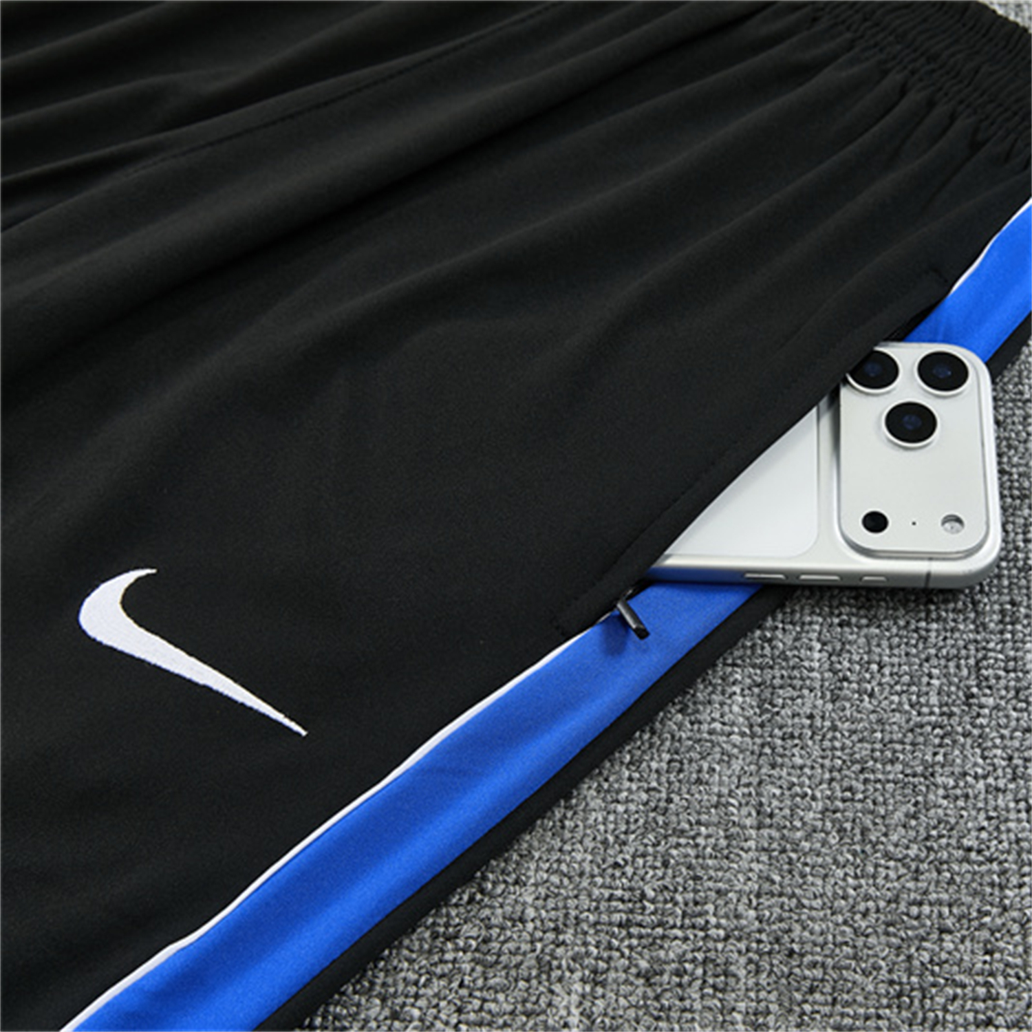 AlphaJersey-Atletico Madrid 26-27 Long Sleeve Training Set - Black Top & Black Pants