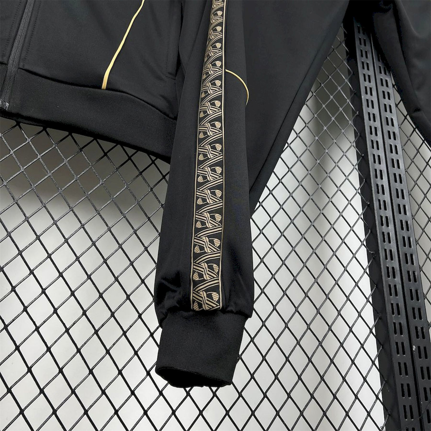 AlphaJersey-Portugal 25-26 Eusebio Special Windbreaker Training Set - Black White Top and Pants