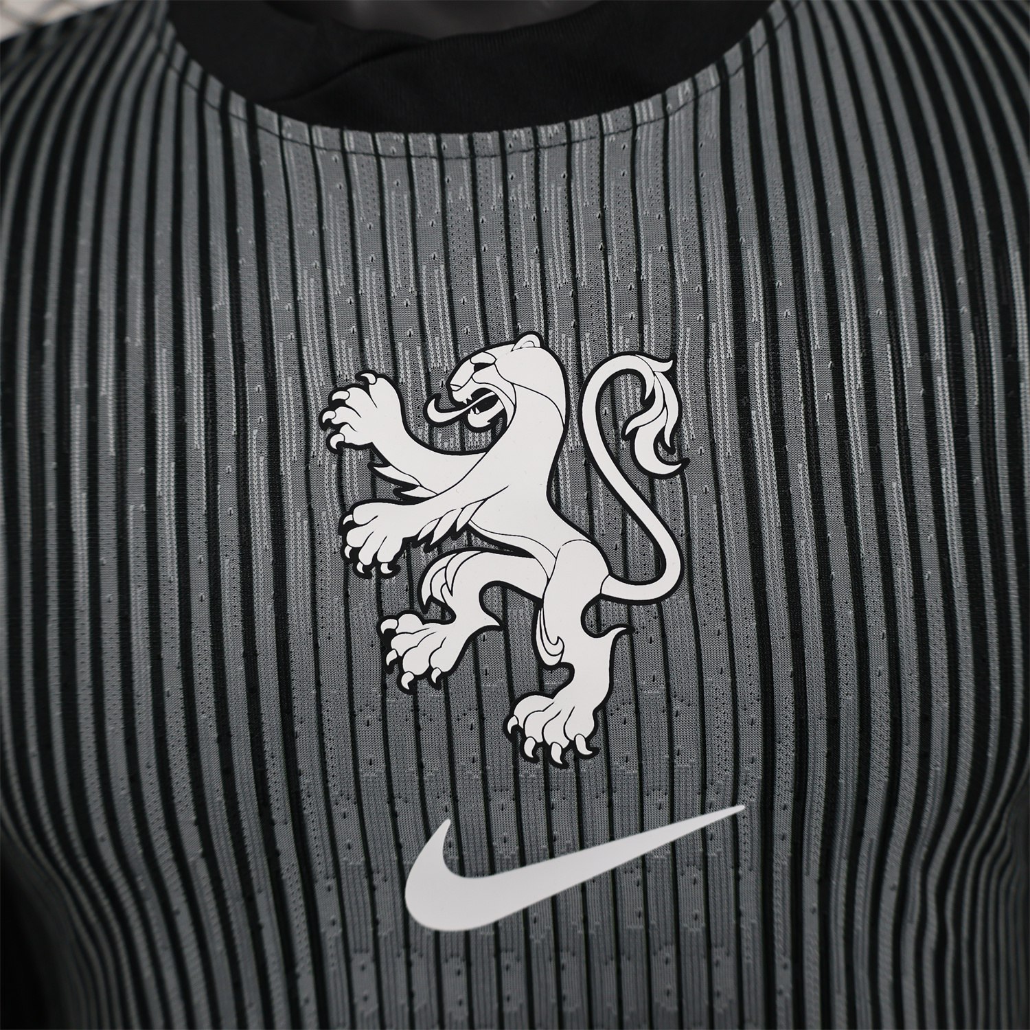 AlphaJersey-Netherlands 2025-26 Black Goalkeeper Jersey - Player Version