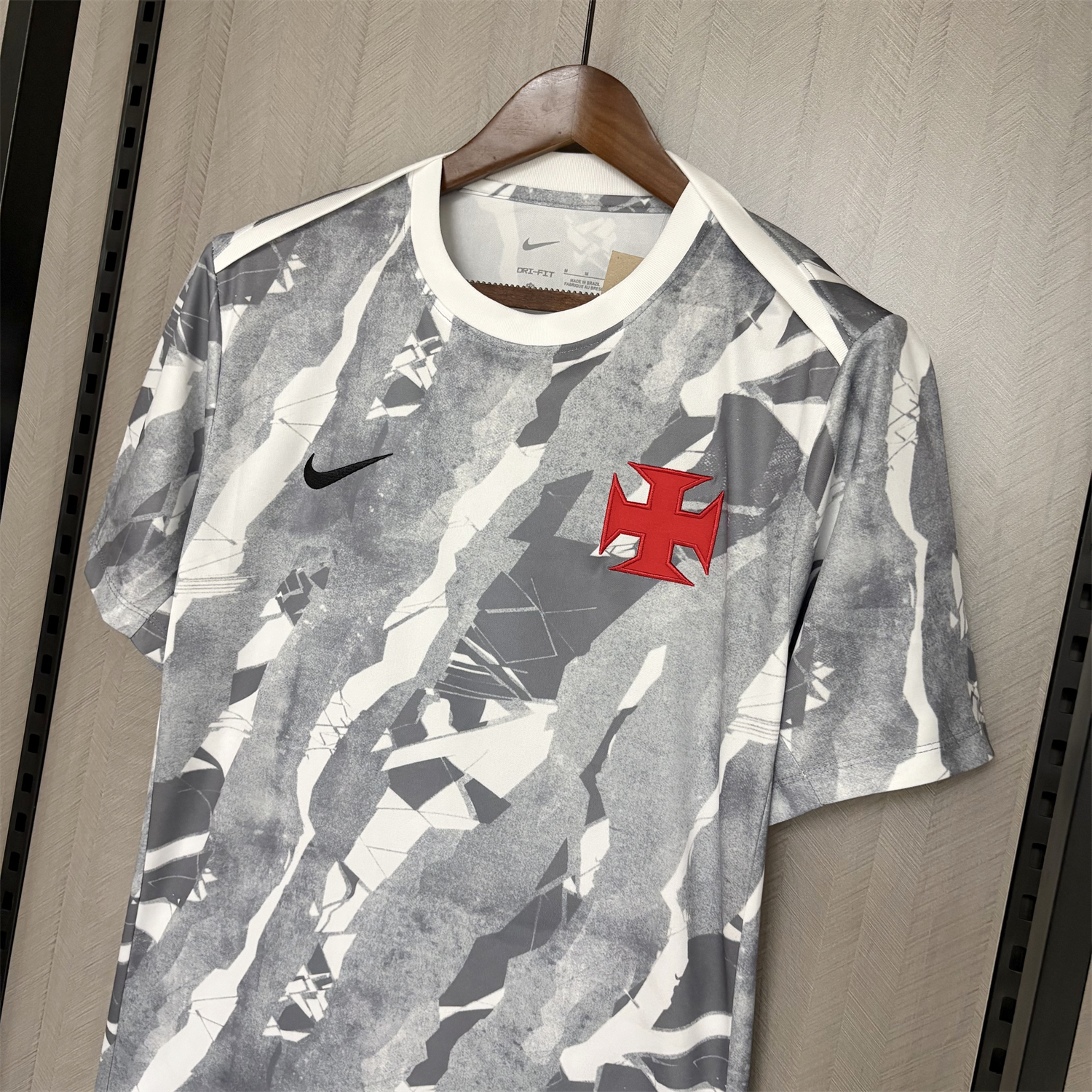 AlphaJersey-Vasco da Gama 26-27 Grey Pre-Match Training Jersey - Fans Version