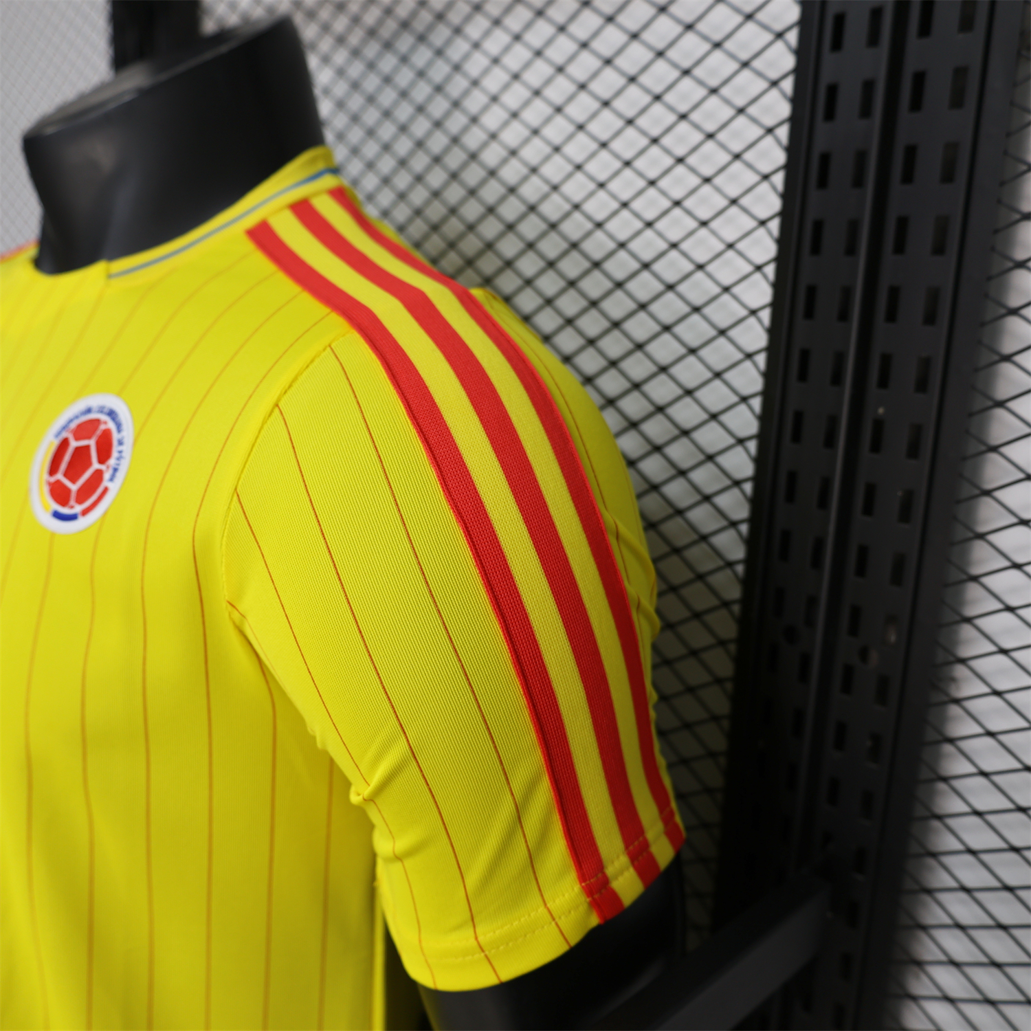 AlphaJersey-Colombia 2026 Terrace Icon Retro Casual Style Yellow Jersey - Player Version