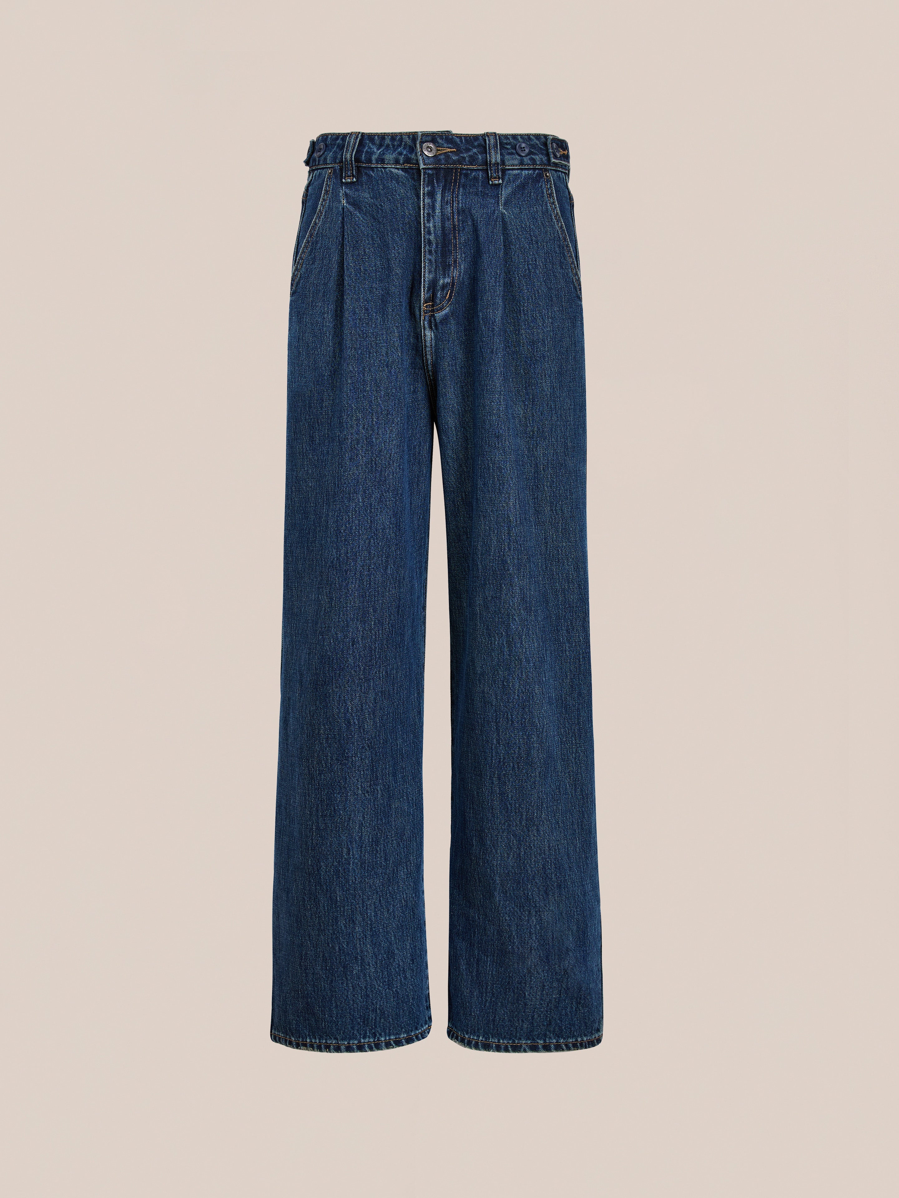 Pleated Relaxed Fit Jeans | Modern Menswear by yycbvcnbmmnbm