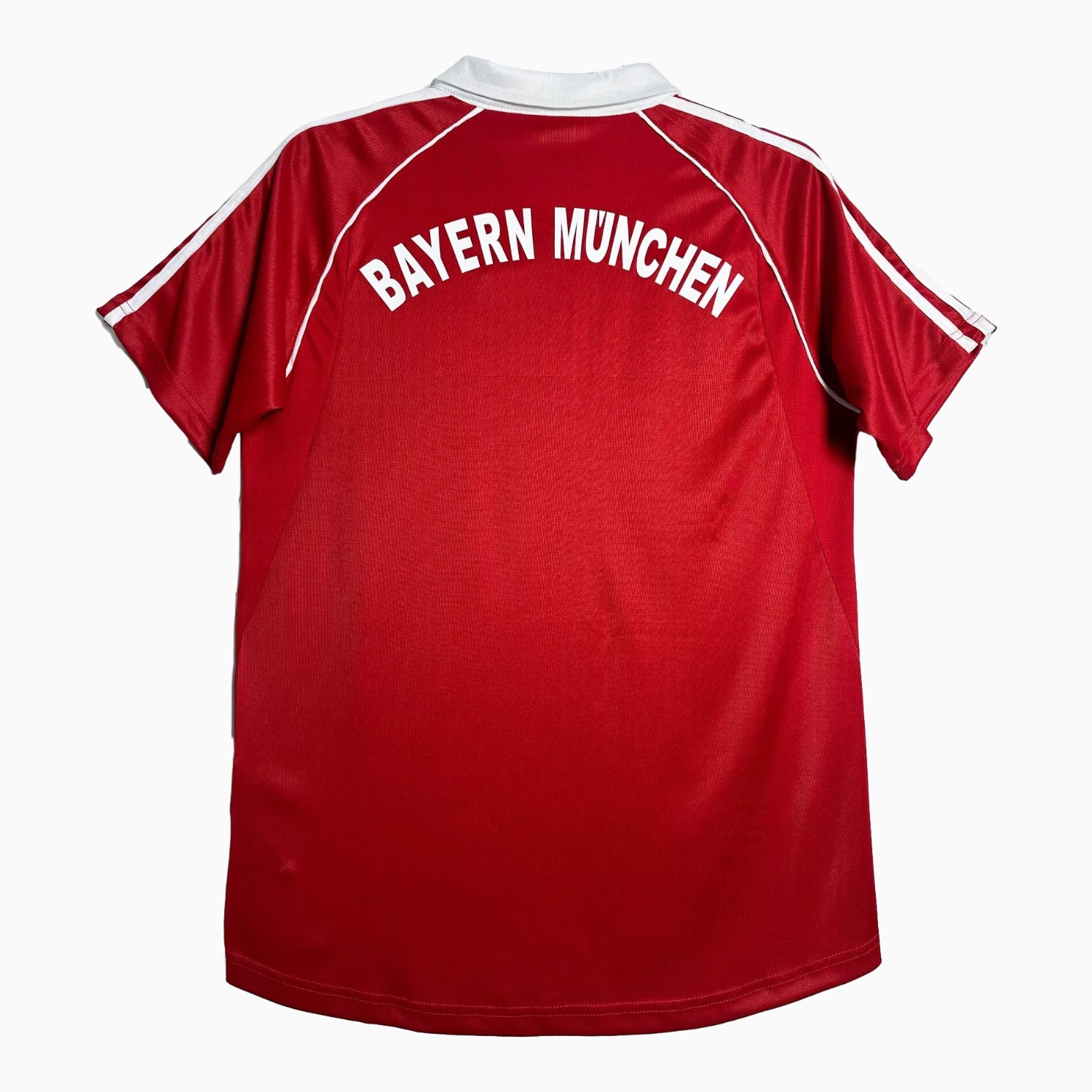 AlphaJersey-Retro Bayern Munich 2005-06 Home Jersey