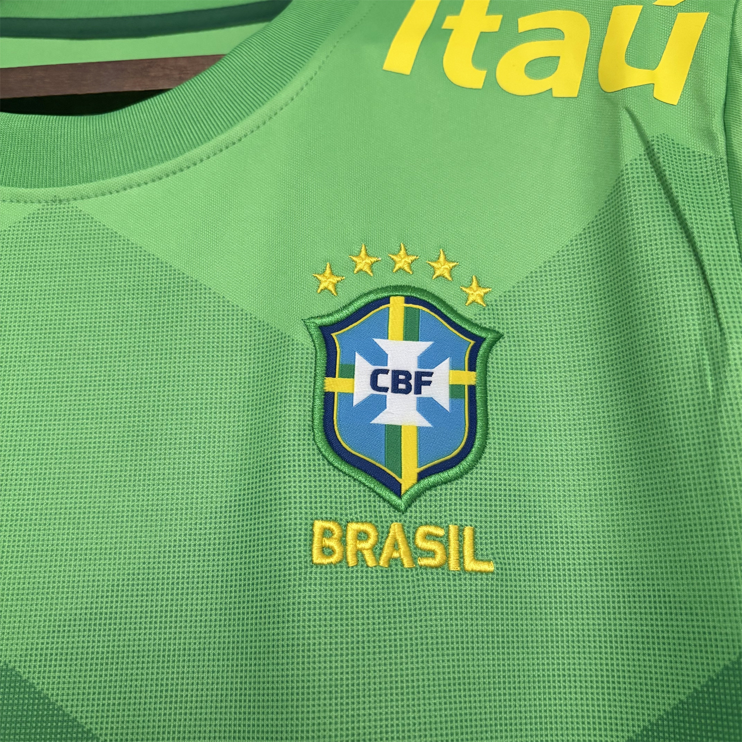 AlphaJersey-Retro Brazil 2022 Pre-Match Green Special Jersey