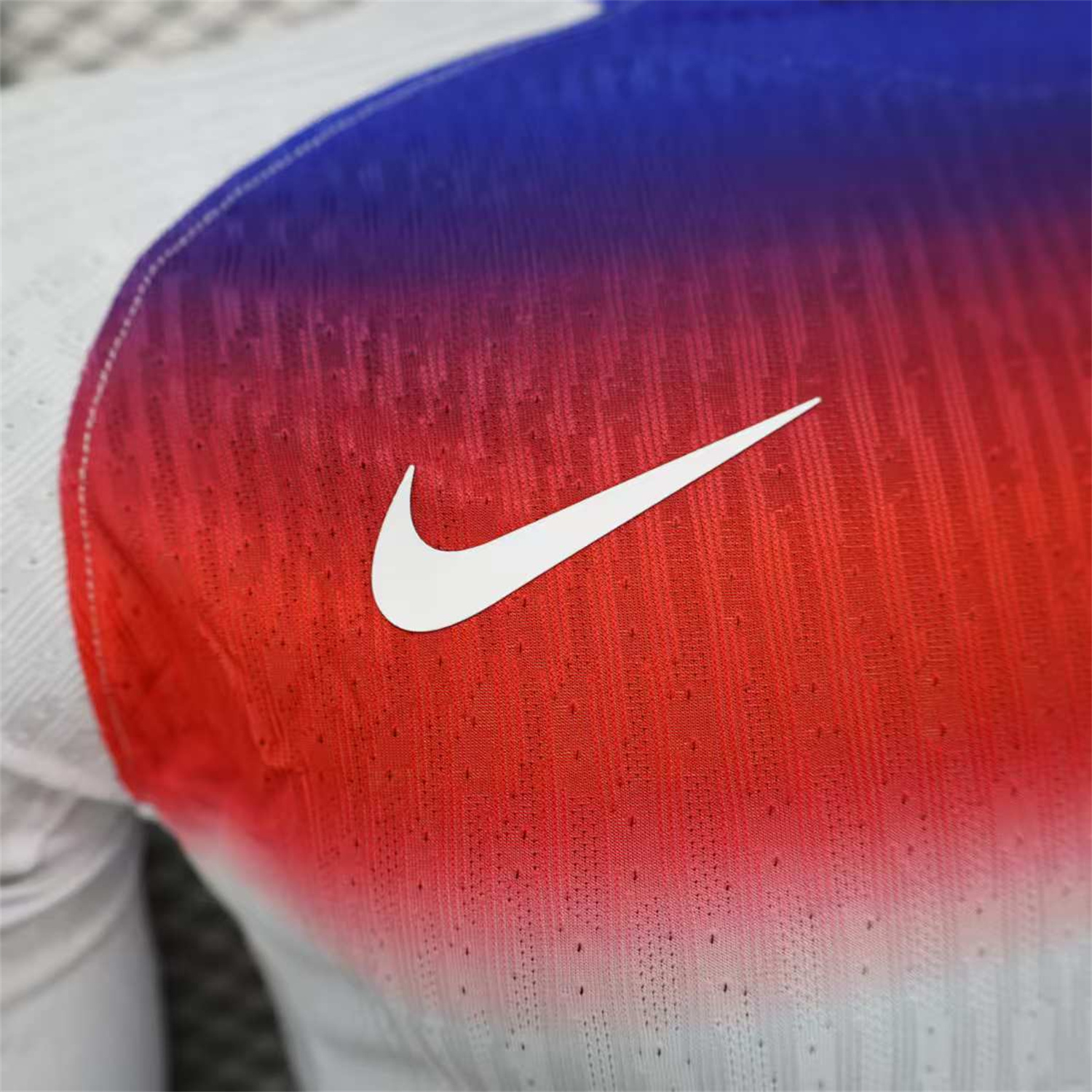 AlphaJersey-England 2025 Women's Team Home Jersey - Men's Long Sleeves Player Version