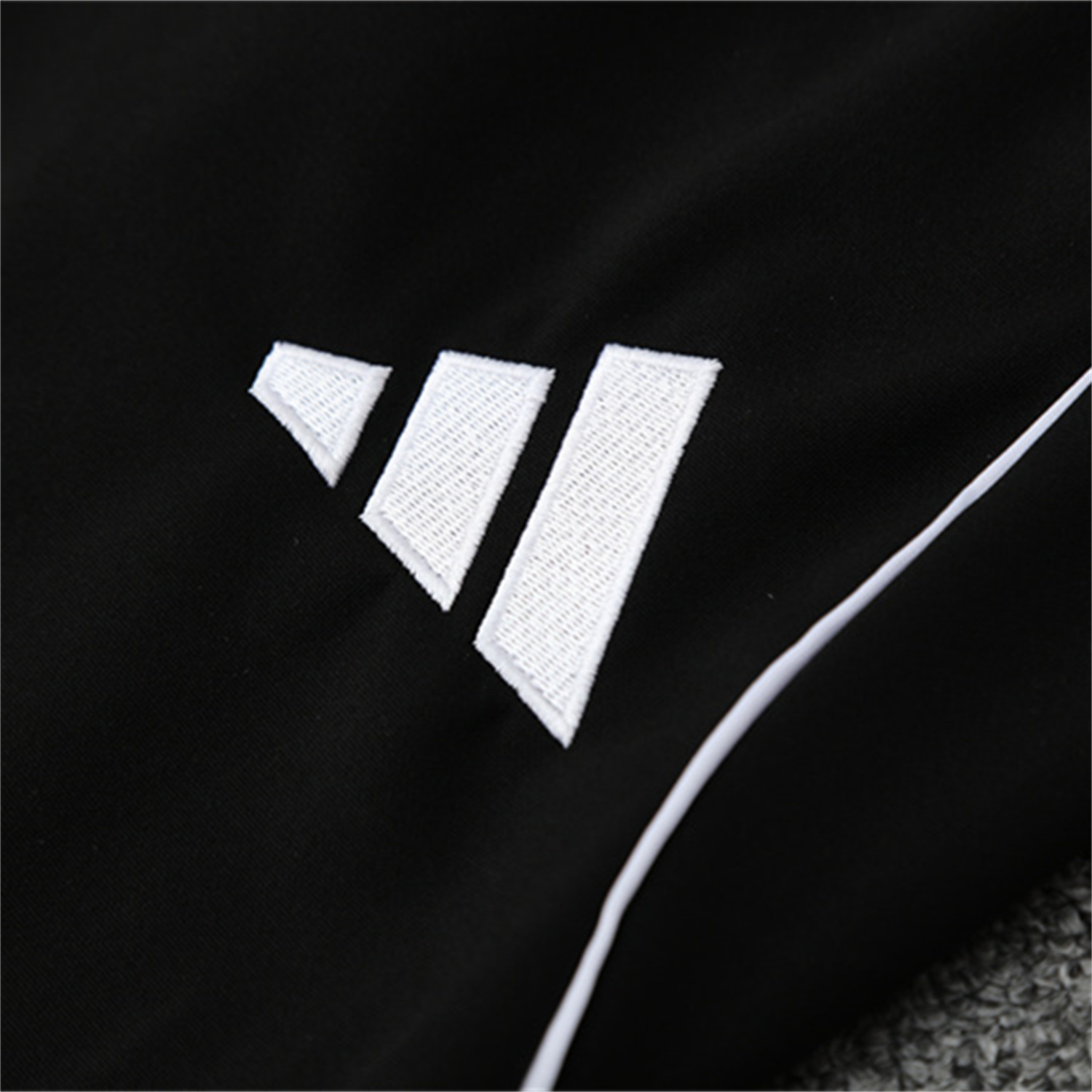 AlphaJersey-INT M.A.M 25-26 Kid Long Sleeves Training Set - Black Top & Black Pants