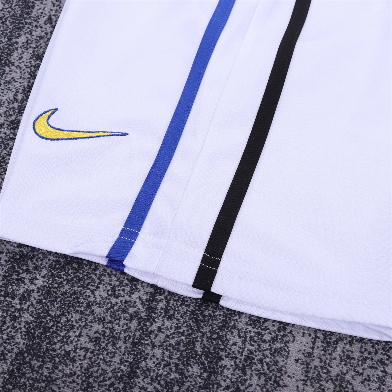 AlphaJersey-Retro Inter Milan 1998-99 Away Kids Kit