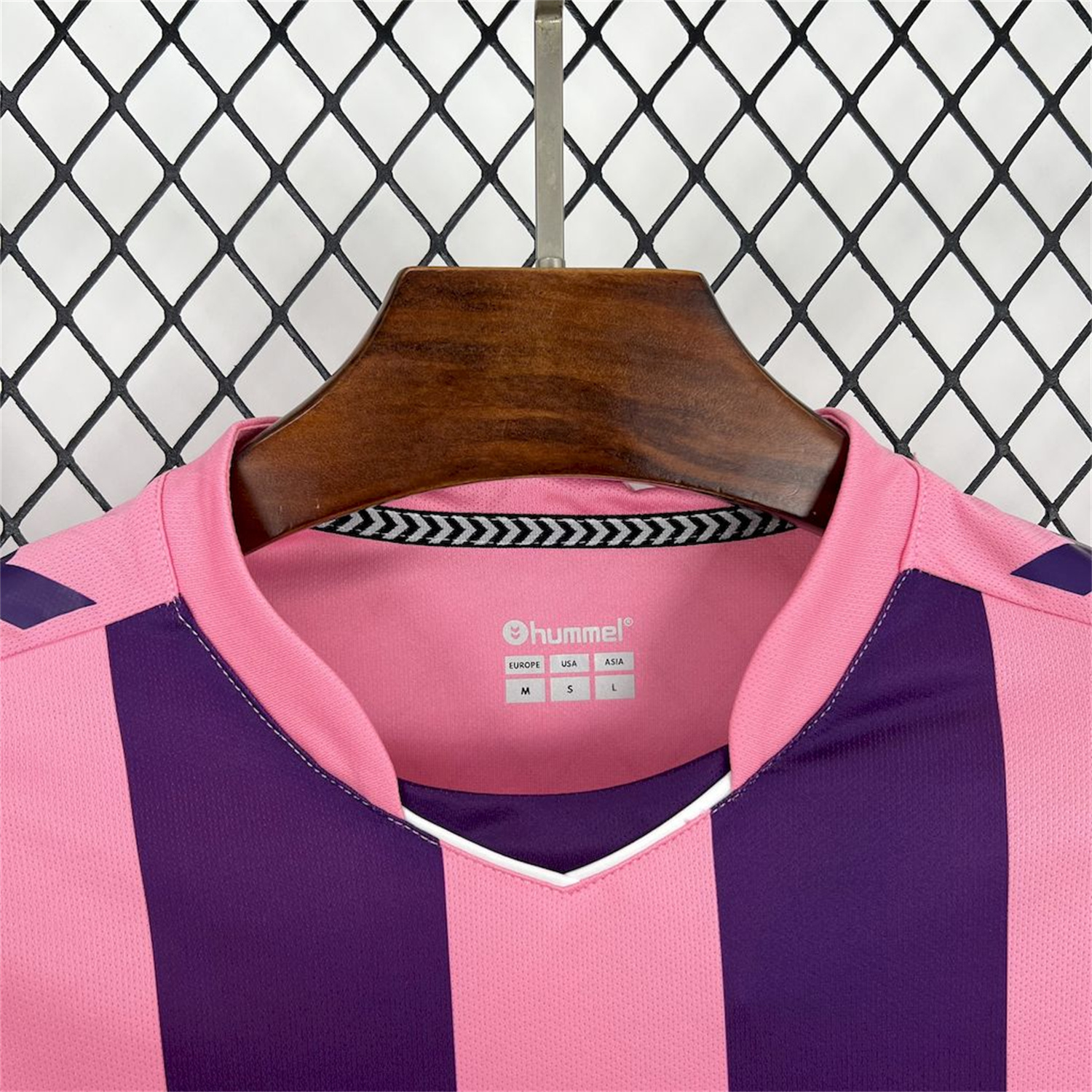 AlphaJersey-Real Betis 25-26 Pink Purple Stripe Special Edition Jersey - Fans Version
