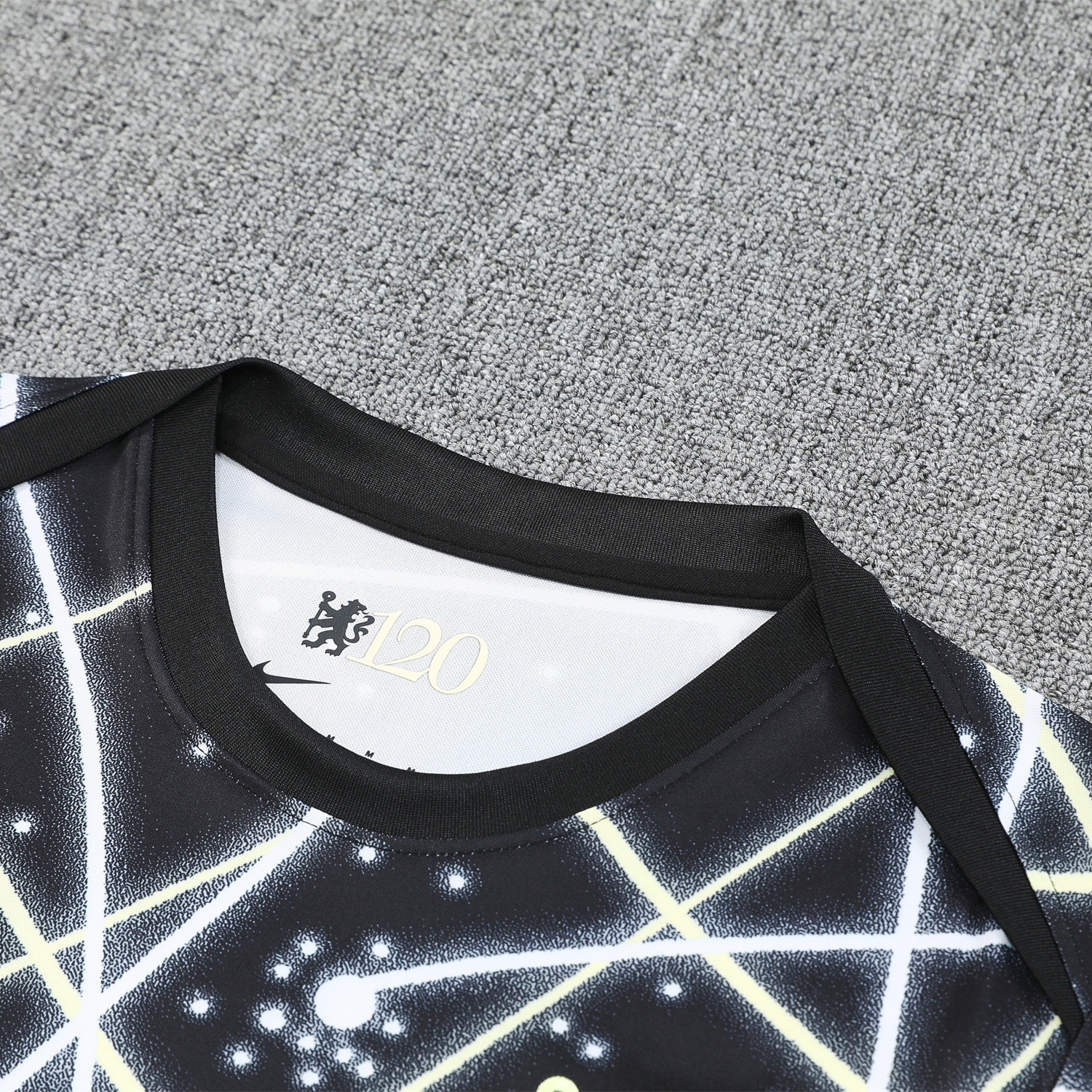 AlphaJersey-C.H.E.L.S.E.A 25-26 Short-Sleeve Training Set - Yellow Fluorescent Rays Black Top & Black Shorts