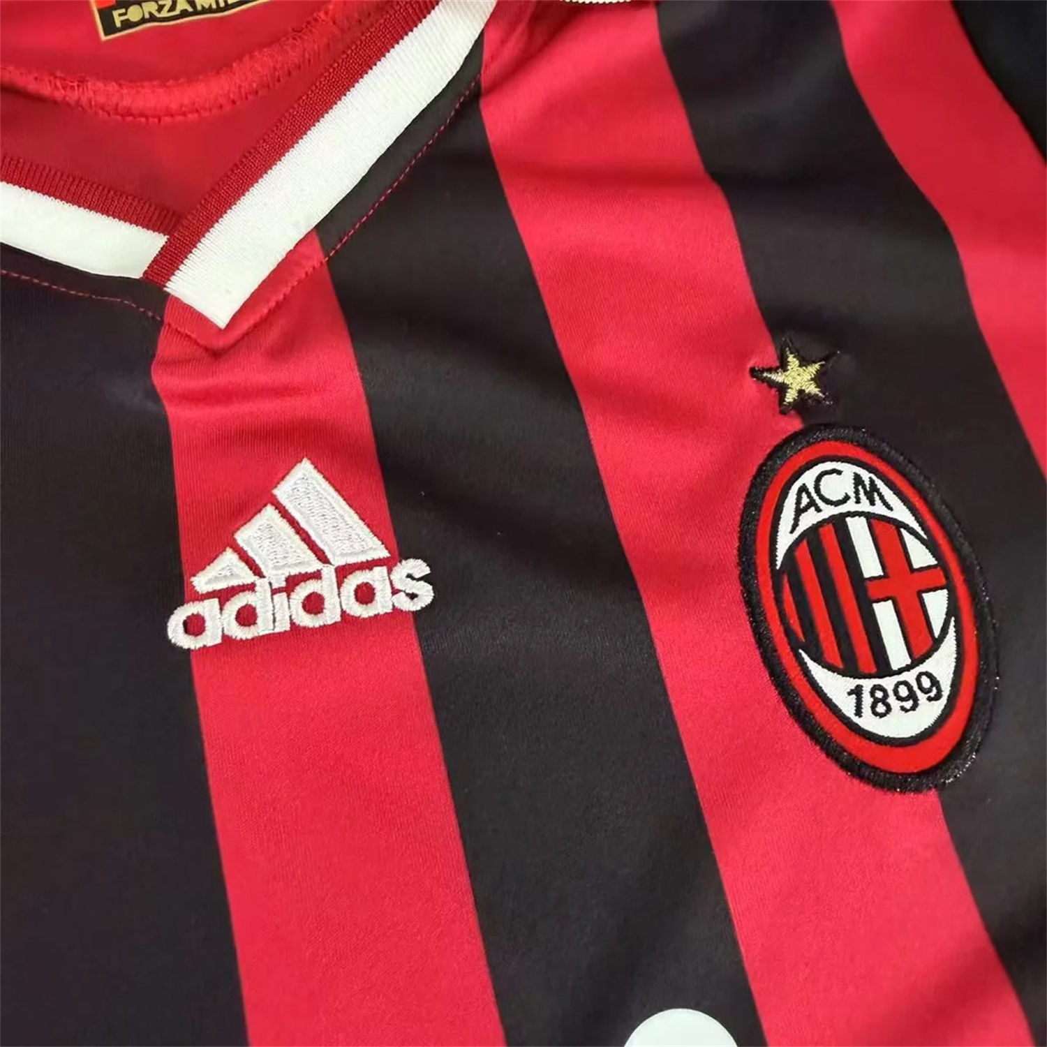 AlphaJersey-Retro AC Milan 2009-10 Home Red Long Sleeves Kids Kit