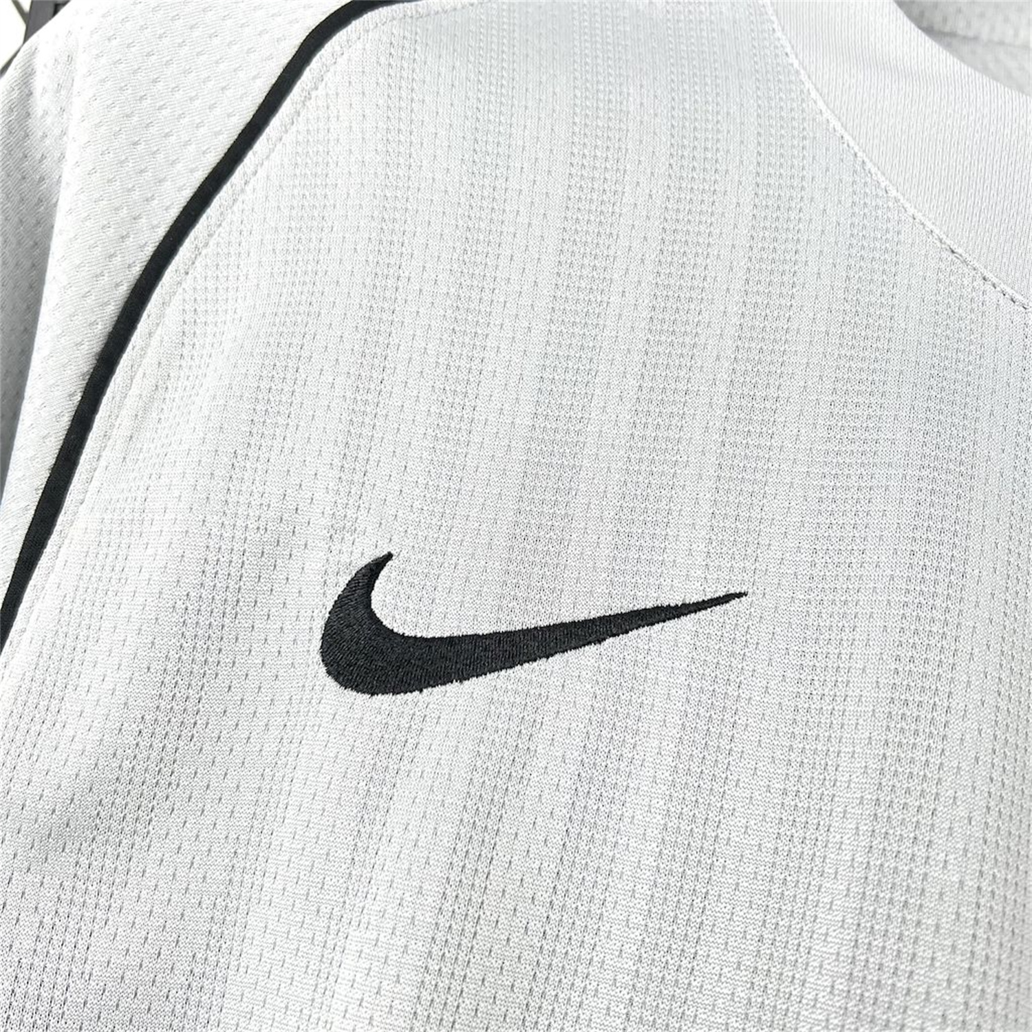 AlphaJersey-Retro Manchester United 2007-08 Grey Goalkeeper Long Sleeves Jersey