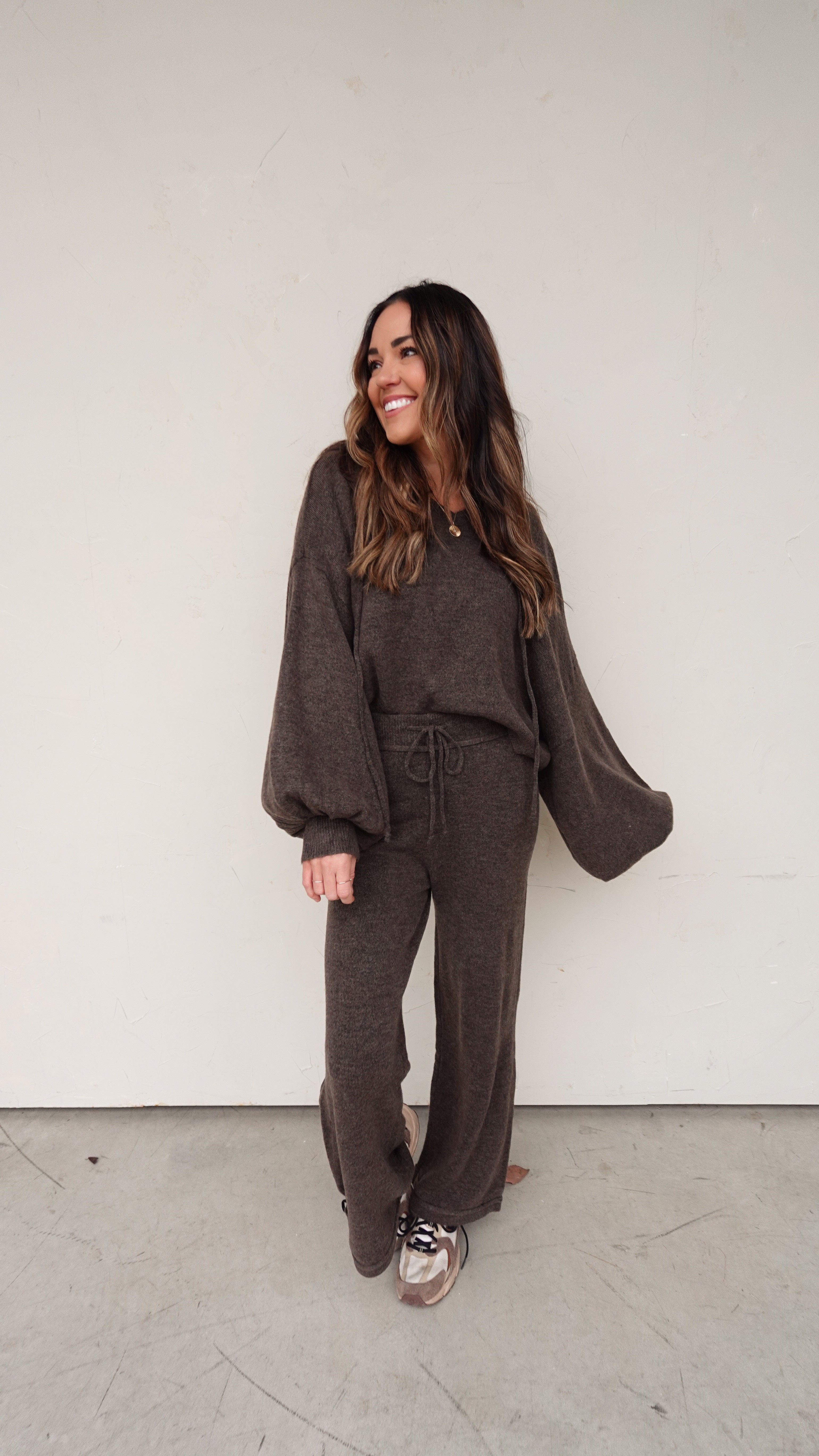 Knit Elastic Waist Pant - Chocolate | Elegant Women's Fashion by coolavocek