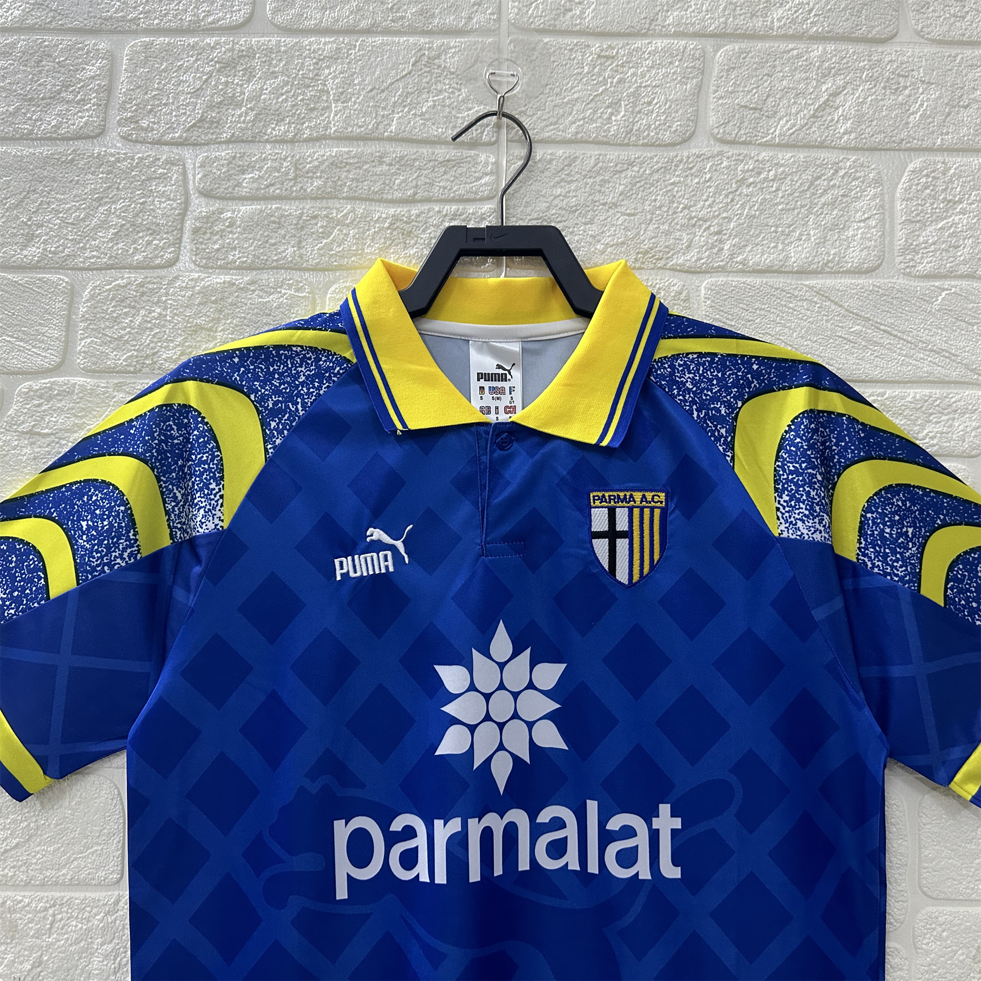 AlphaJersey-Retro Parma 1995-96 Third Jersey - Fans Version