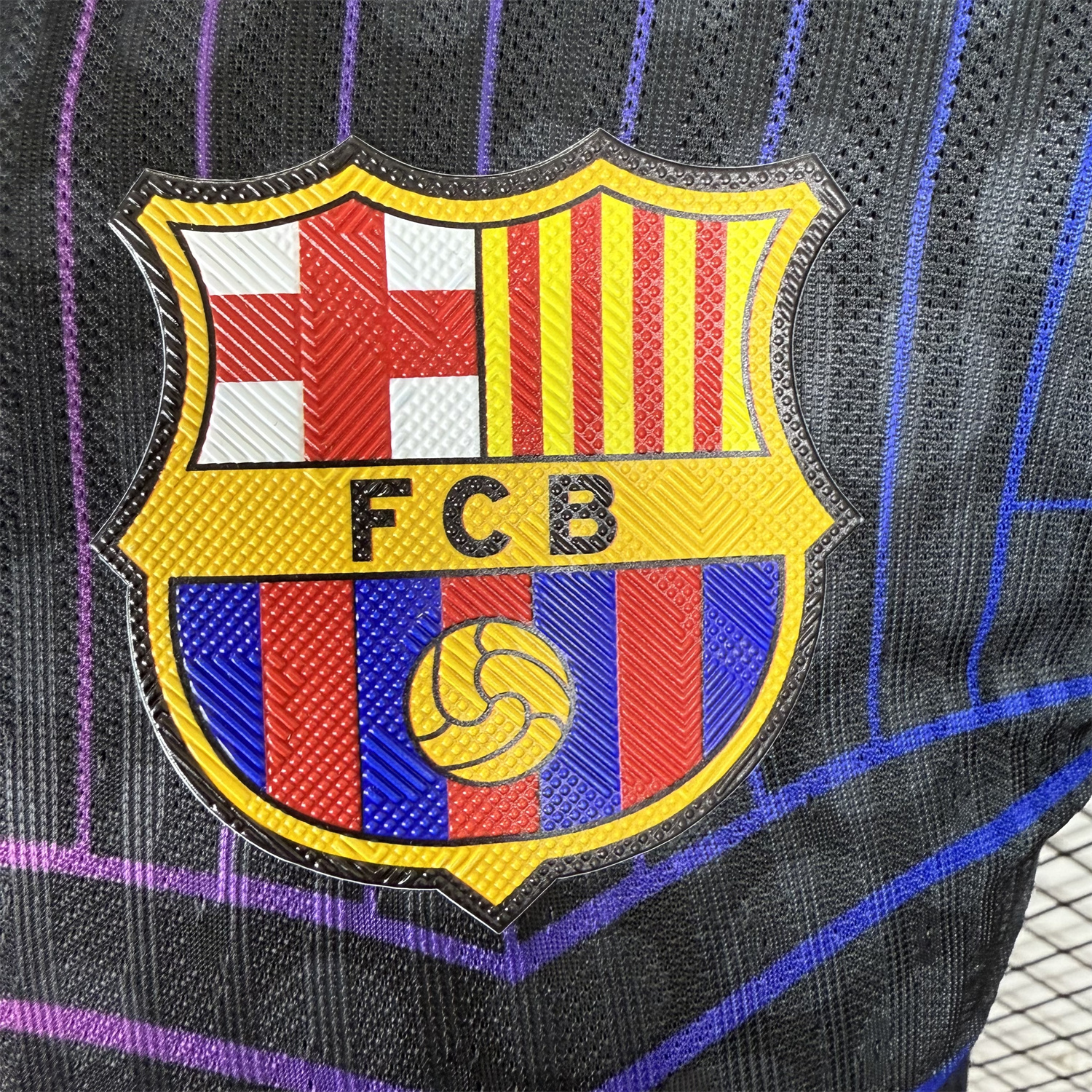 AlphaJersey-Barcelona 25-26 Fluorescent Team Logo Lines Black Jersey - Player Version