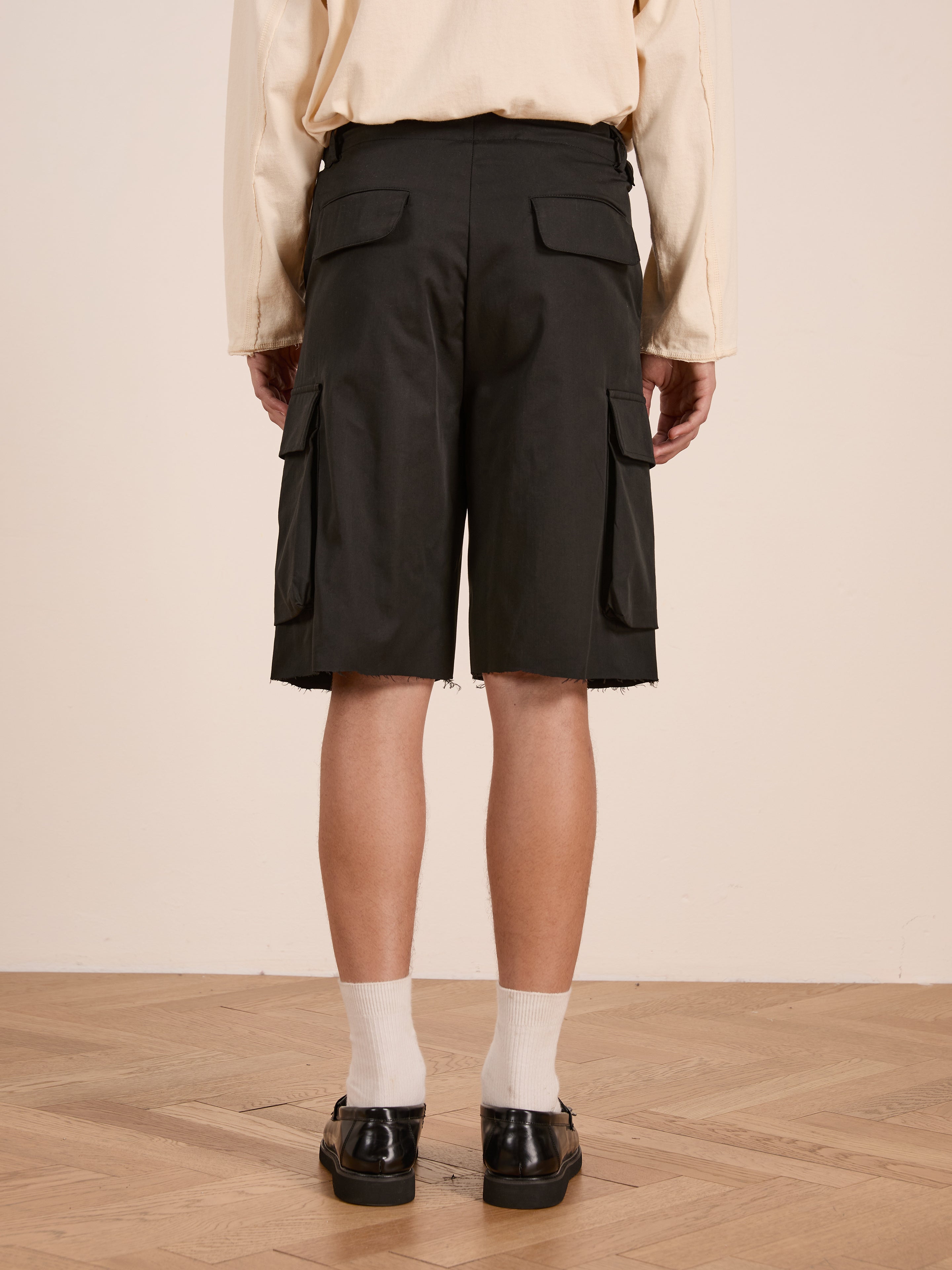 Elbas Cargo Shorts | Modern Menswear by yycbvcnbmmnbm
