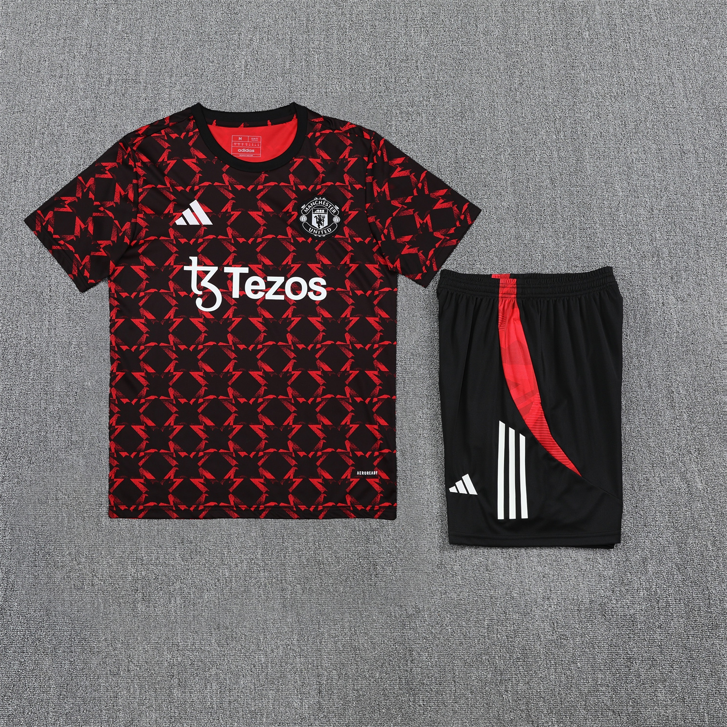AlphaJersey-Manchester United 25-26 Pre-Match Short-Sleeve Training Set - Red Top & Black Shorts