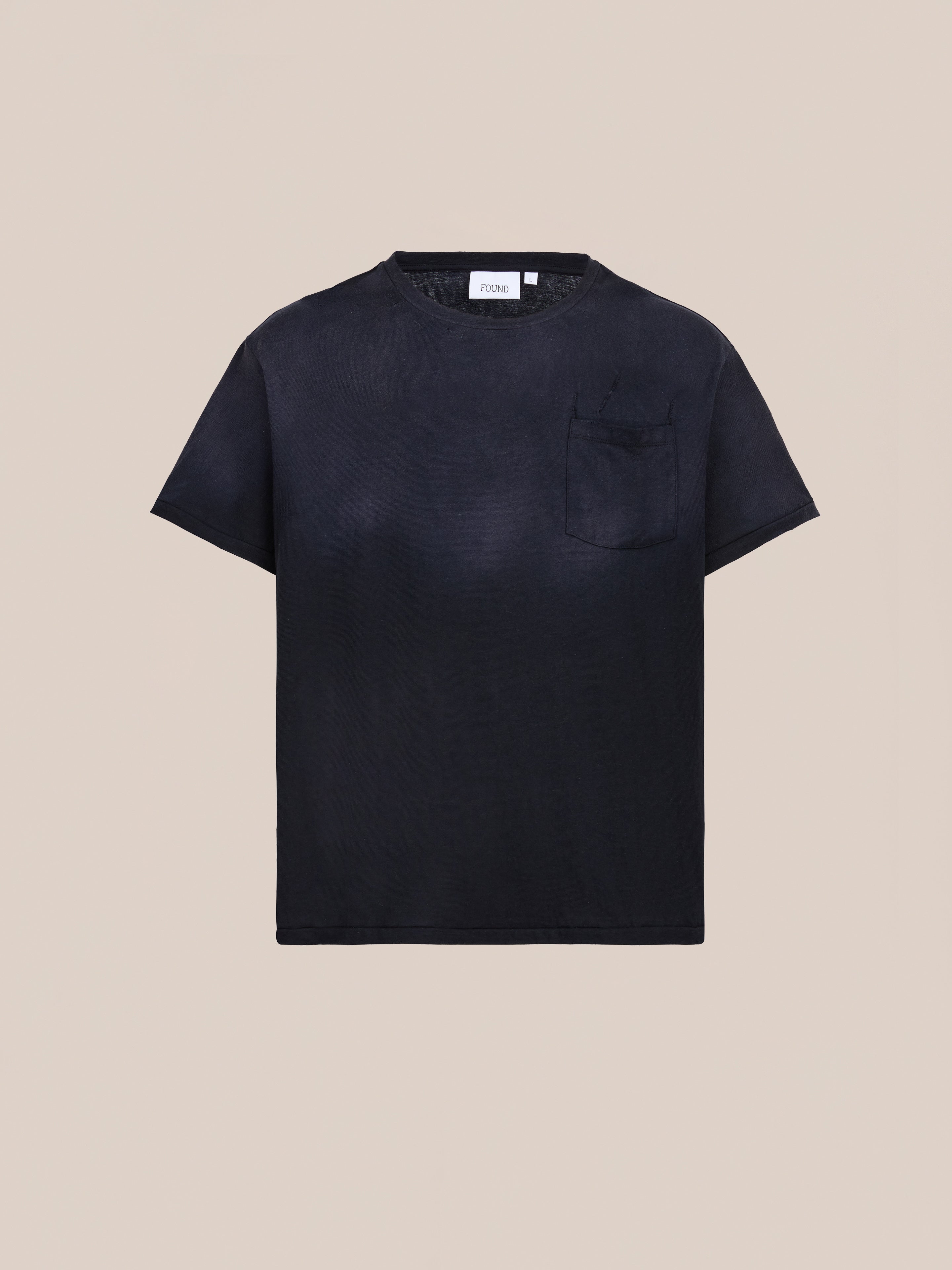 Weathered Pocket Tee | Modern Menswear by yycbvcnbmmnbm
