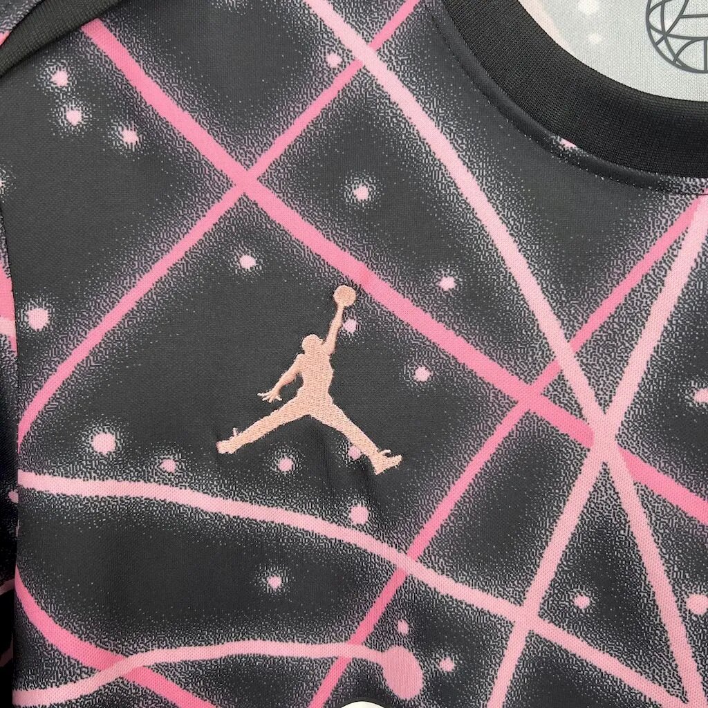 AlphaJersey-Paris Saint-Germain PSG 25-26 Pink Lines Black Pre-Match Training Jersey - Fans Version