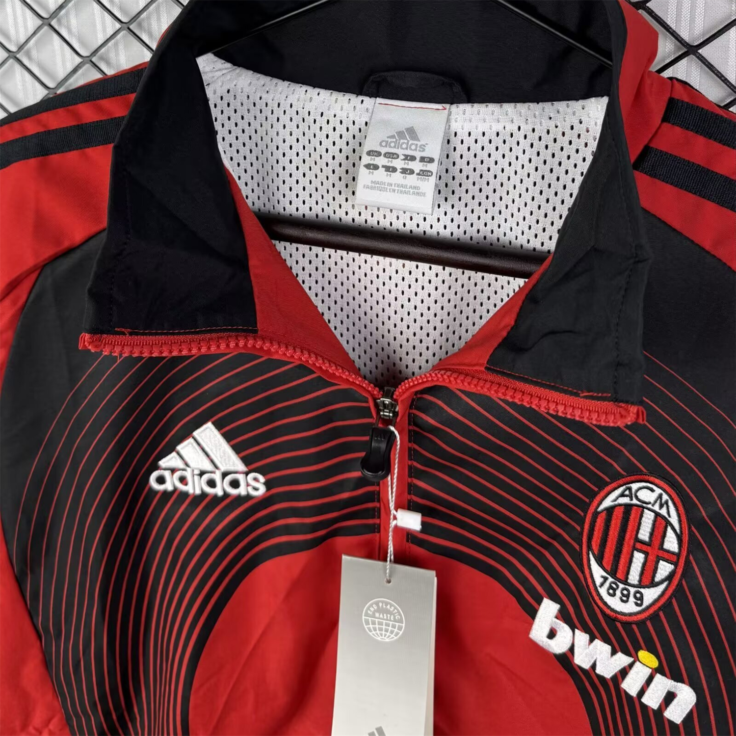 AlphaJersey-Retro AC Milan 2006-07 Home Windbreaker Jacket - Red With Black