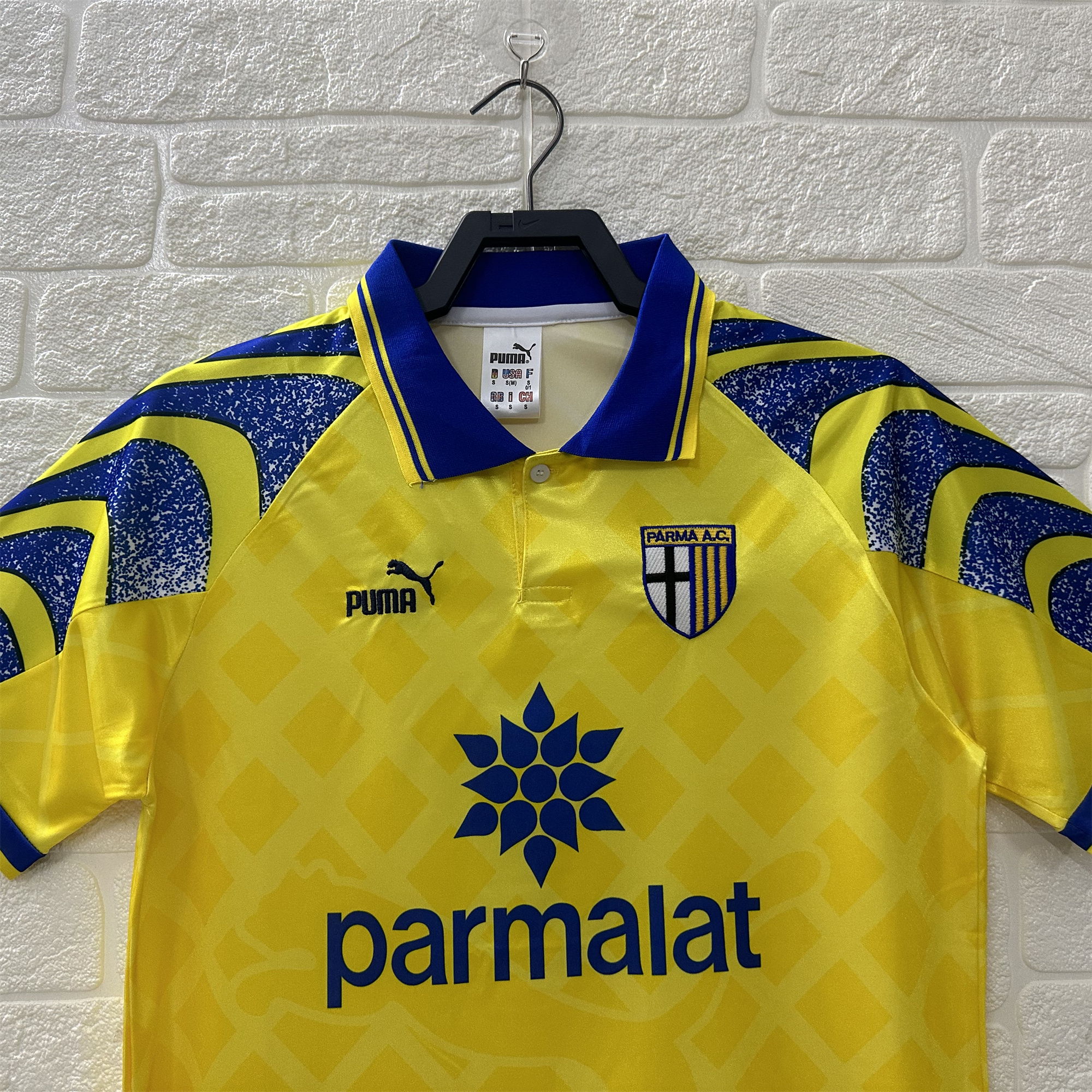 AlphaJersey-Retro Parma 1995-97 Away Jersey - Fans Version