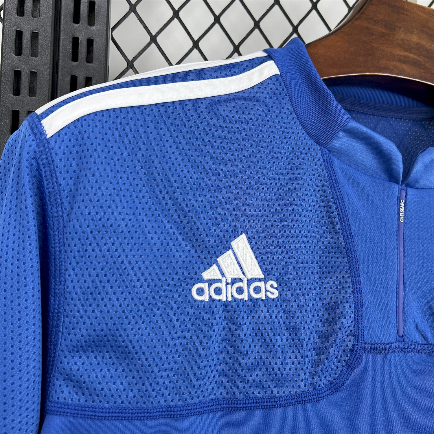 AlphaJersey-Retro C.H.E.L.S.E.A 2009-10 Home Jersey