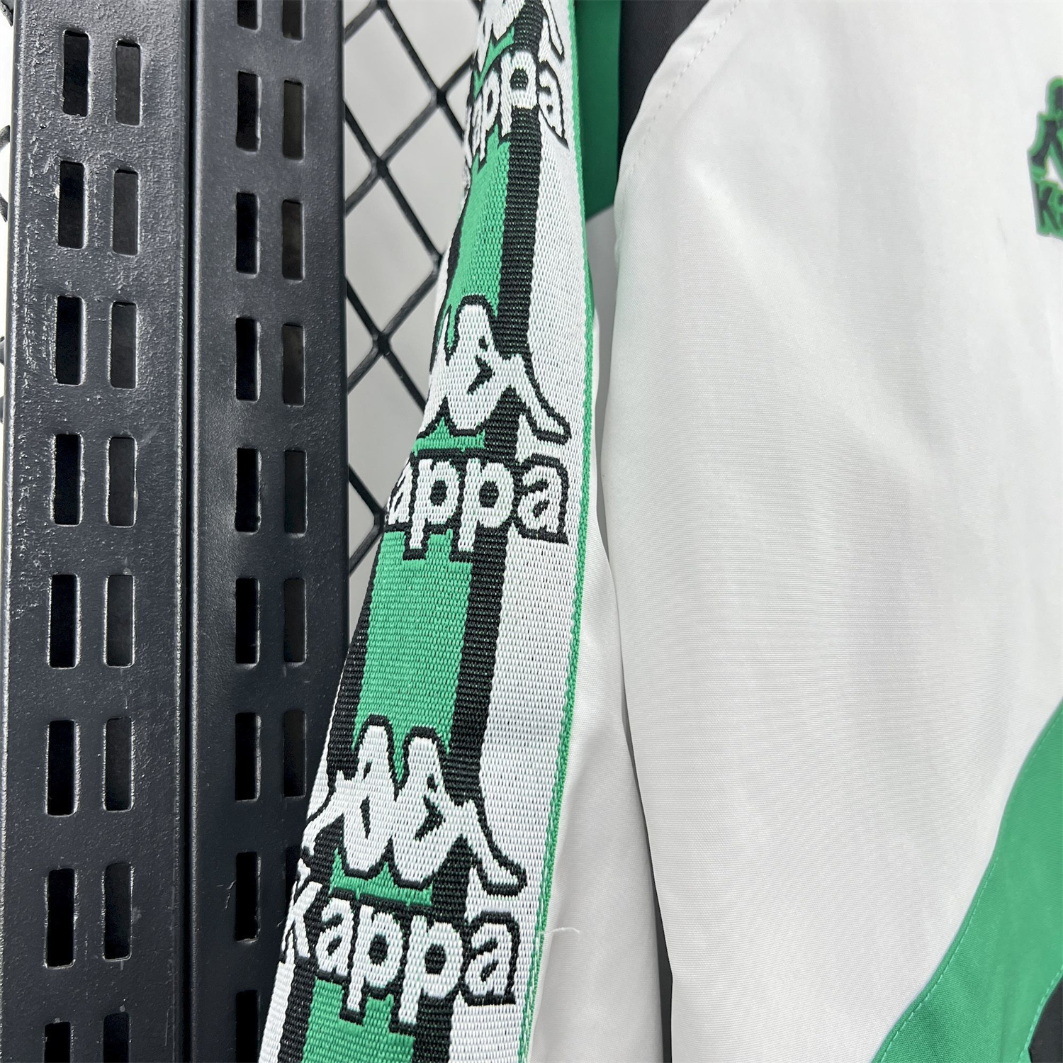 AlphaJersey-Retro Real Betis 1995-96 Black And White Windbreaker
