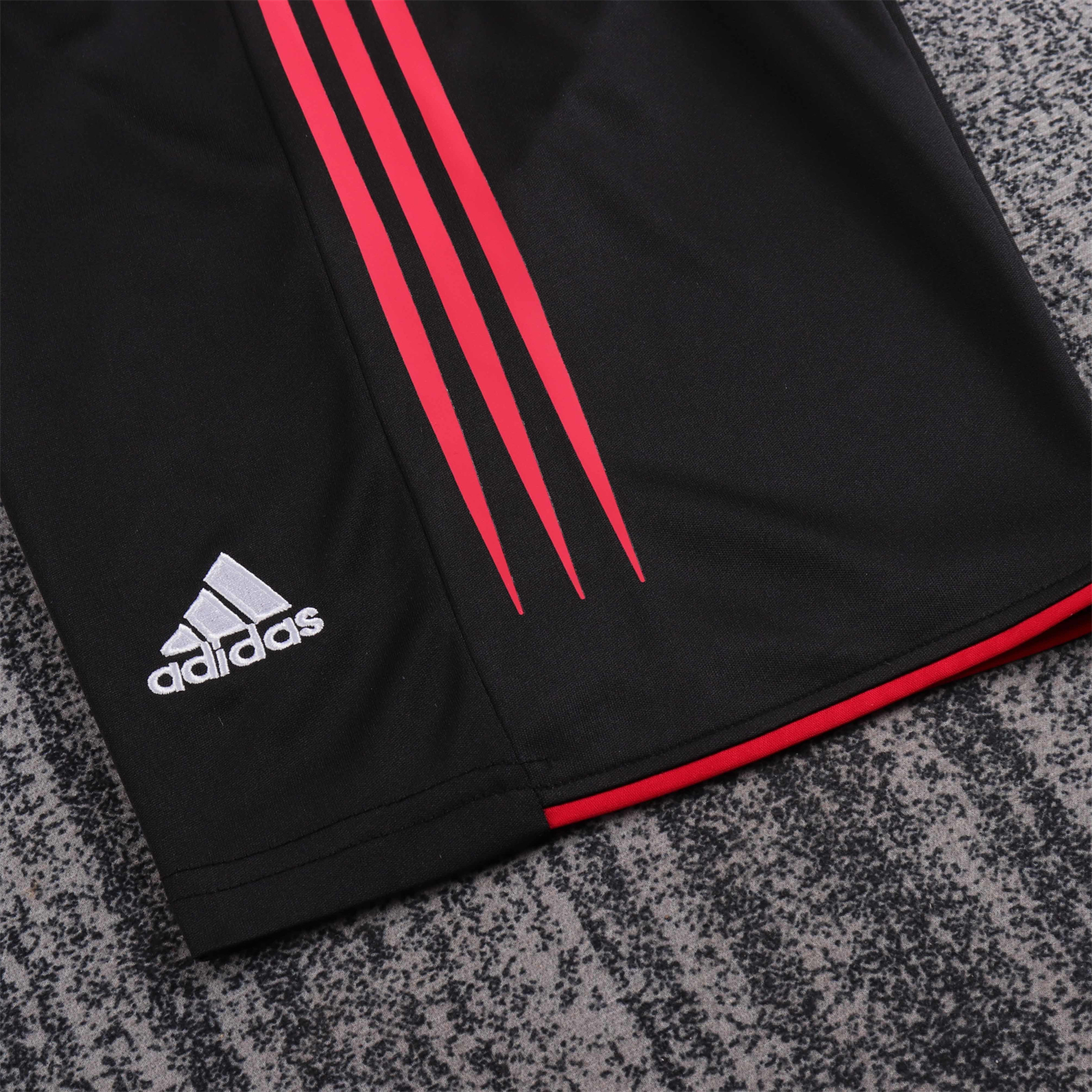 AlphaJersey-Retro AC Milan 2004-05 Home Kids Kit