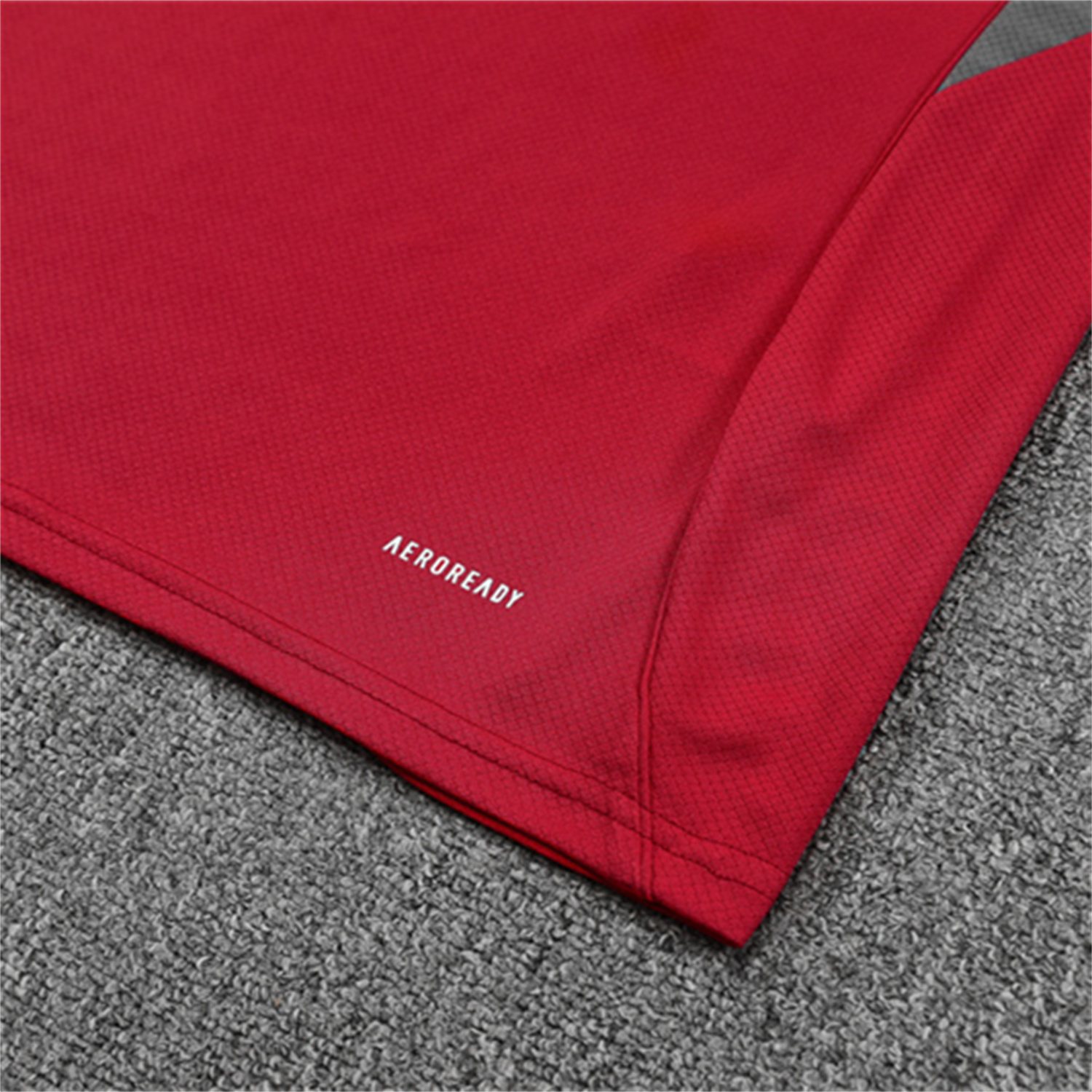 AlphaJersey-Arsenal 25-26 Kids Short-Sleeve Training Set - Red Top & Green Shorts