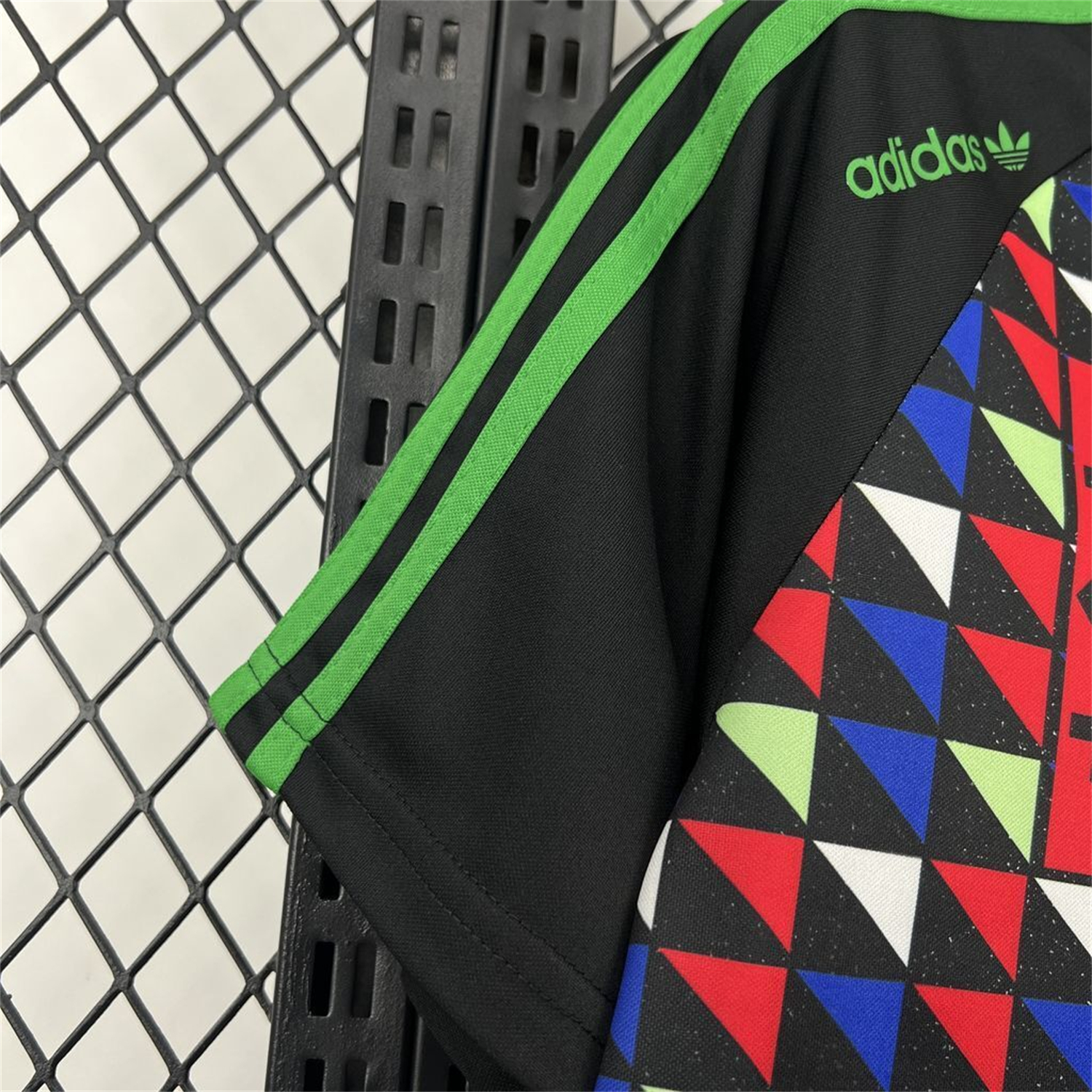 AlphaJersey-Retro Argentina 1990 Goalkeeper Jersey - Fans Version