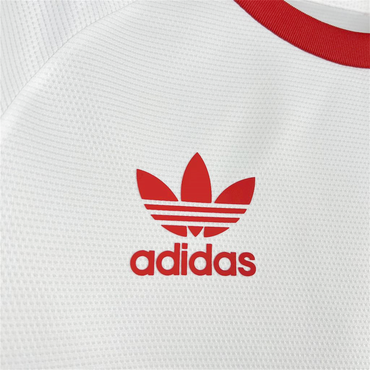 AlphaJersey-Retro Flamengo 1981-82 Away Jersey