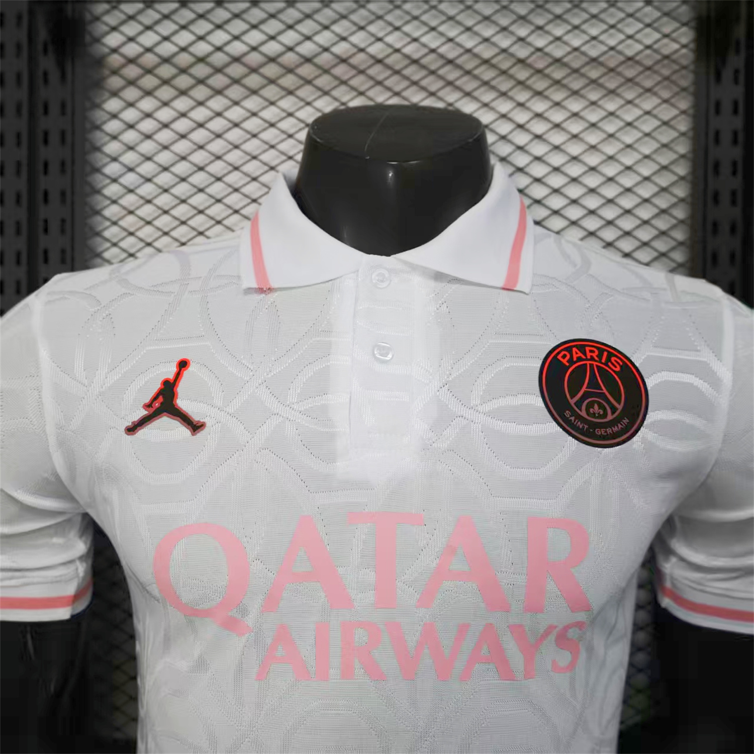 AlphaJersey-Paris Saint-Germain PSG 25-26 White And Pink Pre-Match Training Jersey - Player Version
