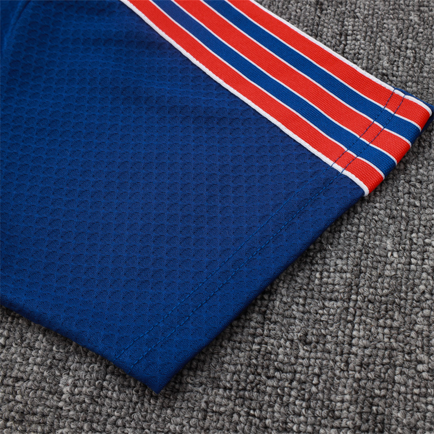 AlphaJersey-Arsenal 25-26 Throwback Trefoil Short-Sleeve Training Set - Royal Blue Top and Shorts