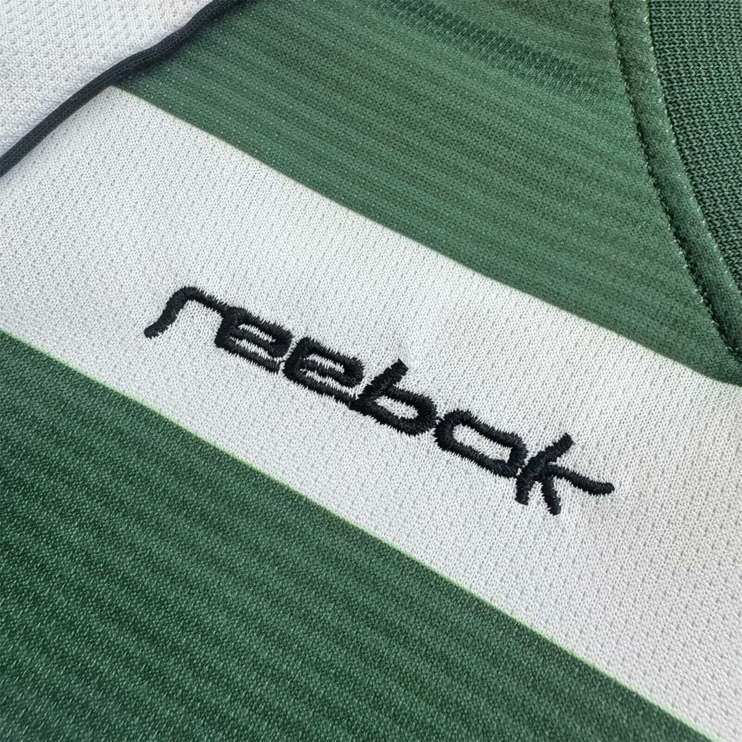 AlphaJersey-Retro Sporting CP 2002-03 Home Long Sleeves Kids Kit