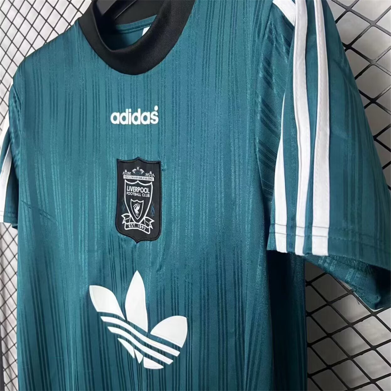AlphaJersey-Retro Liver.pool 1995-96 Green Training Jersey