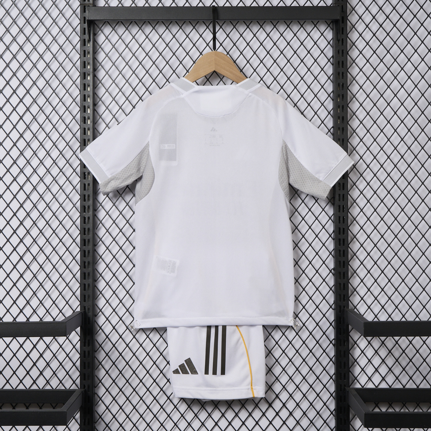 AlphaJersey-Real Madrid 25-26 Home White Kids Kit - Player Version
