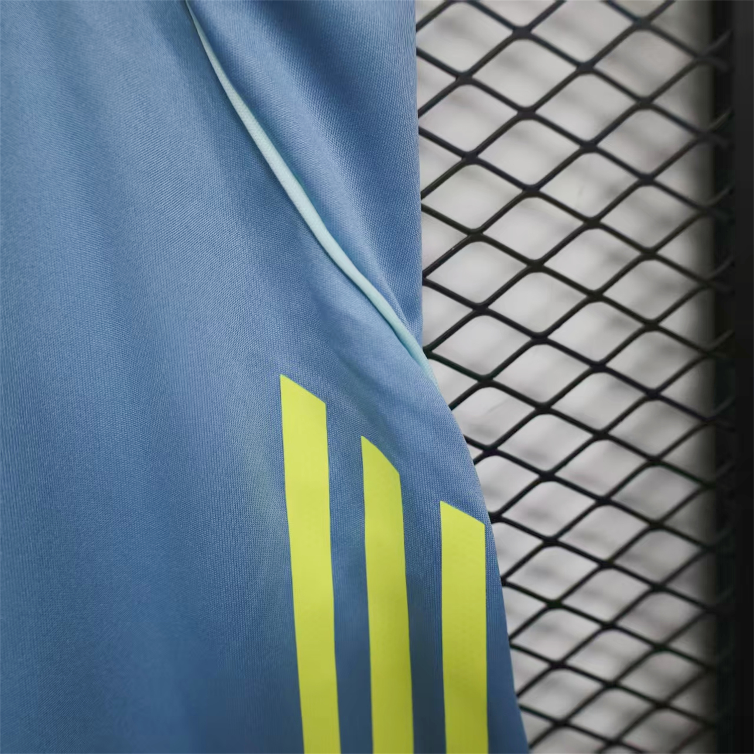 AlphaJersey-Juventus 25-26 Away Blue Shorts - Player Version
