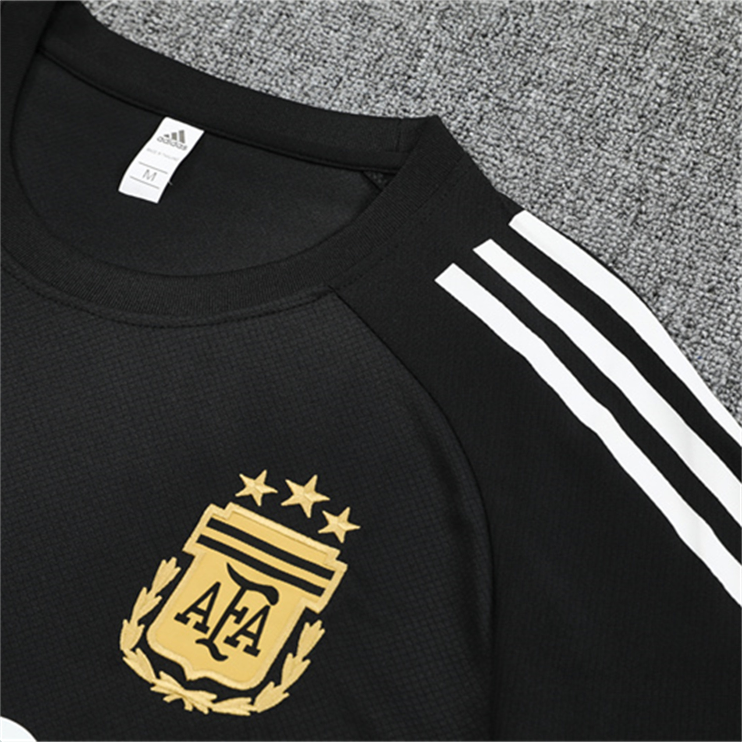 AlphaJersey-Argentina 25-26 Kids Pre-Match Short-Sleeve Training Set - Black Top & Shorts