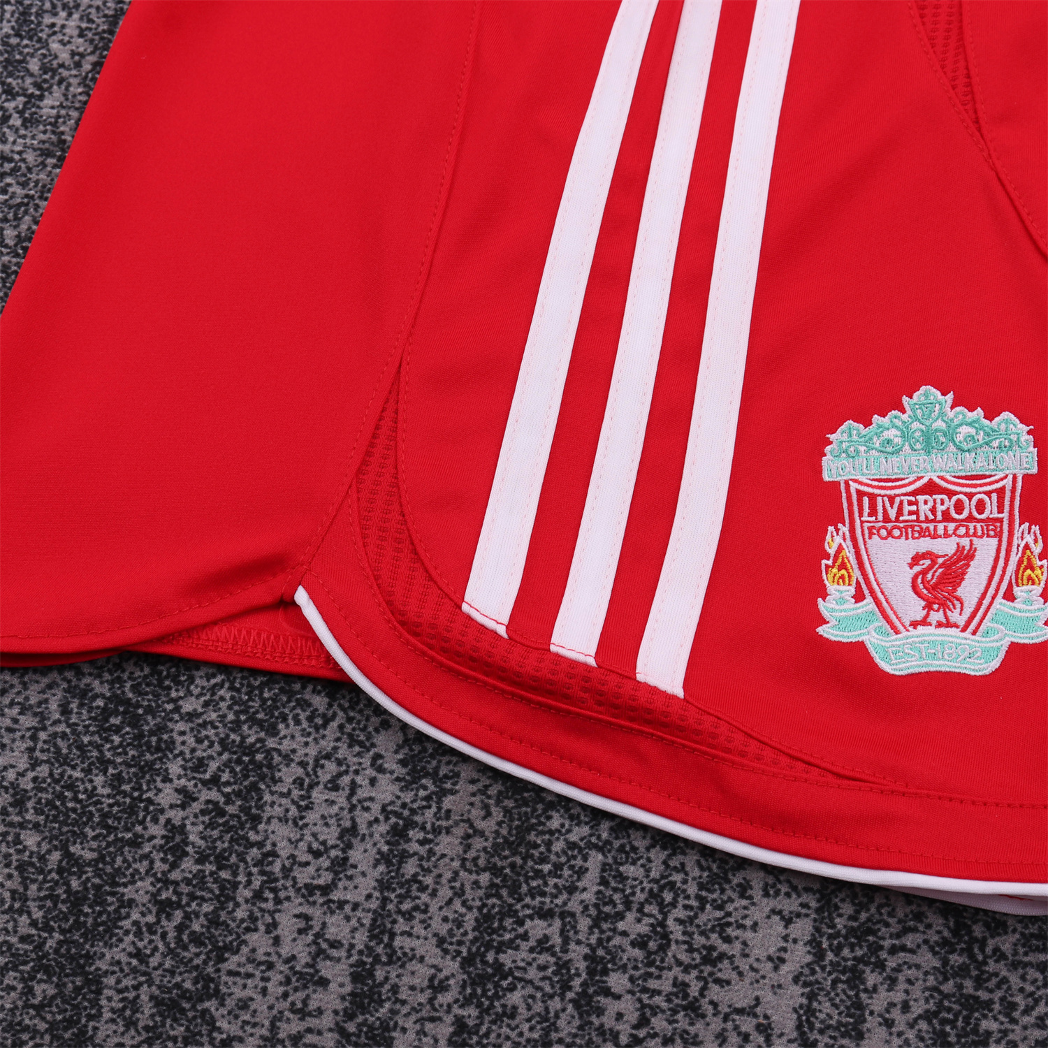 AlphaJersey-Retro Liver.pool 2006-08 Home Kids Kit