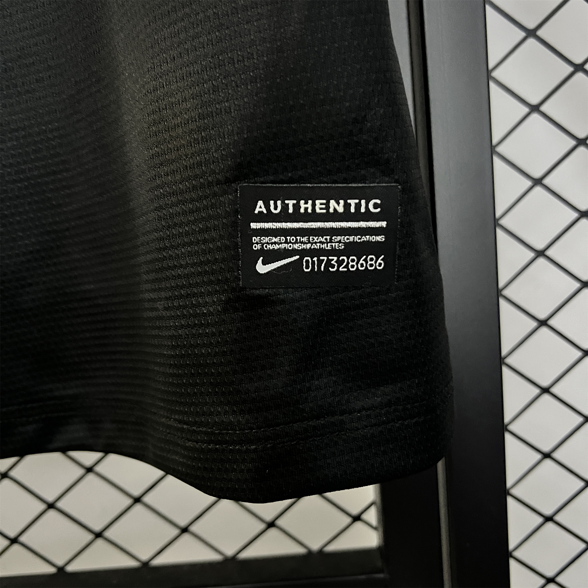 AlphaJersey-Retro Manchester City 2013-14 Away Jersey
