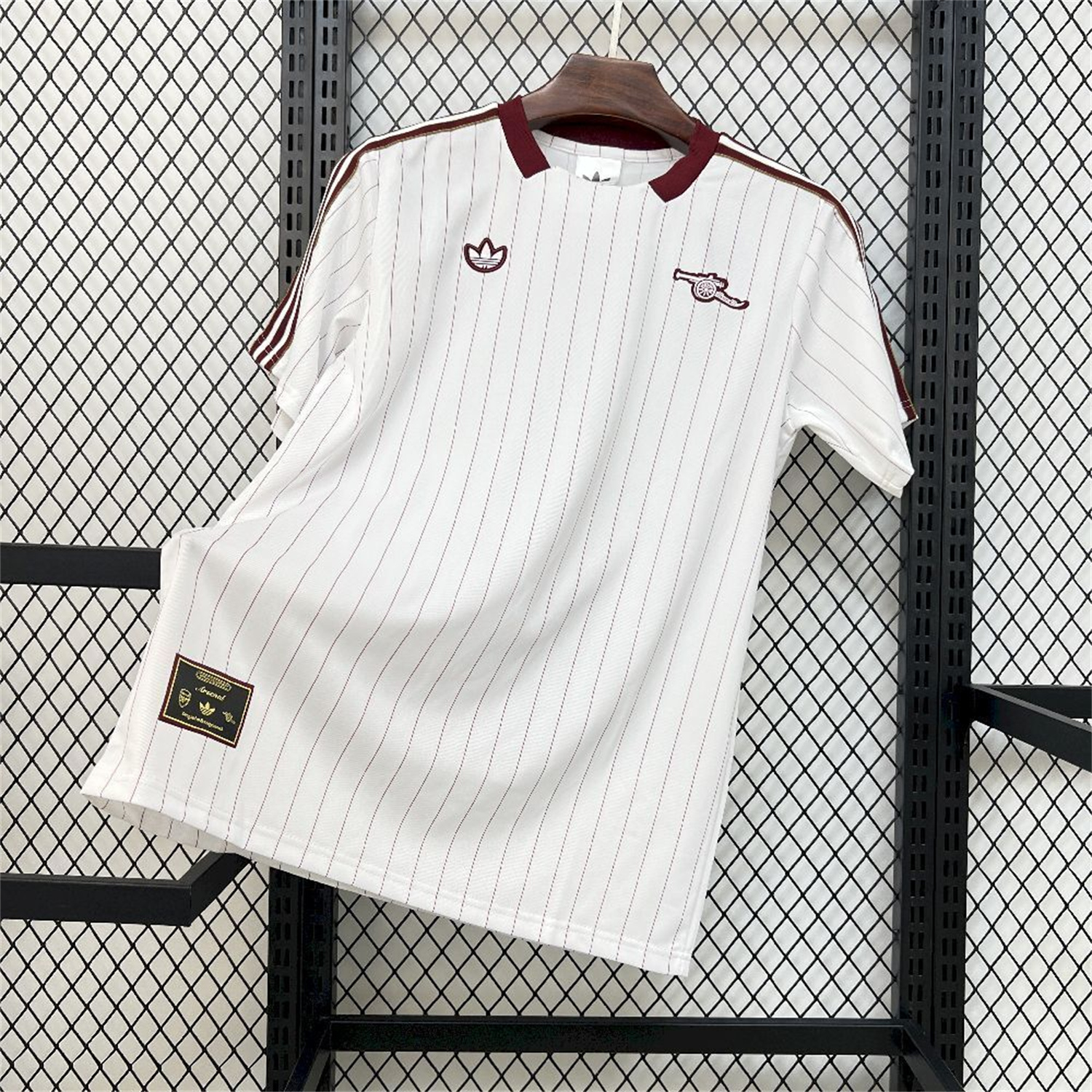 AlphaJersey-Arsenal 25-26 Trefoil Red Lines White Travel Jersey - Fans Version