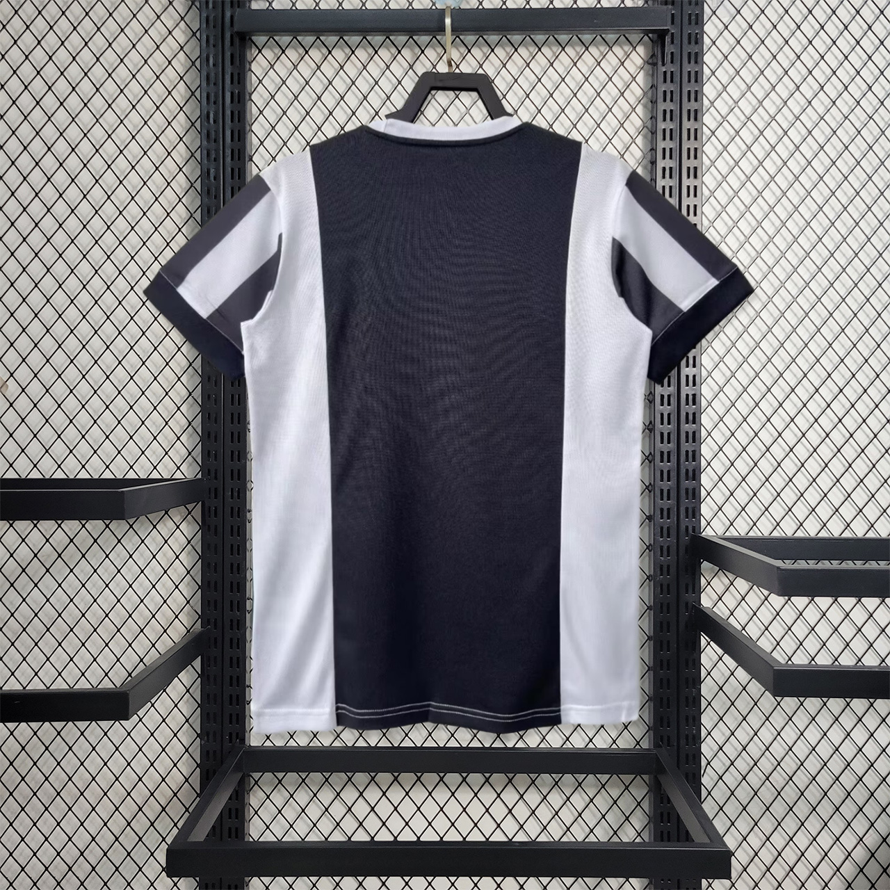 AlphaJersey-Retro Juventus 2017-18 120th Anniversary Special Edition Jersey