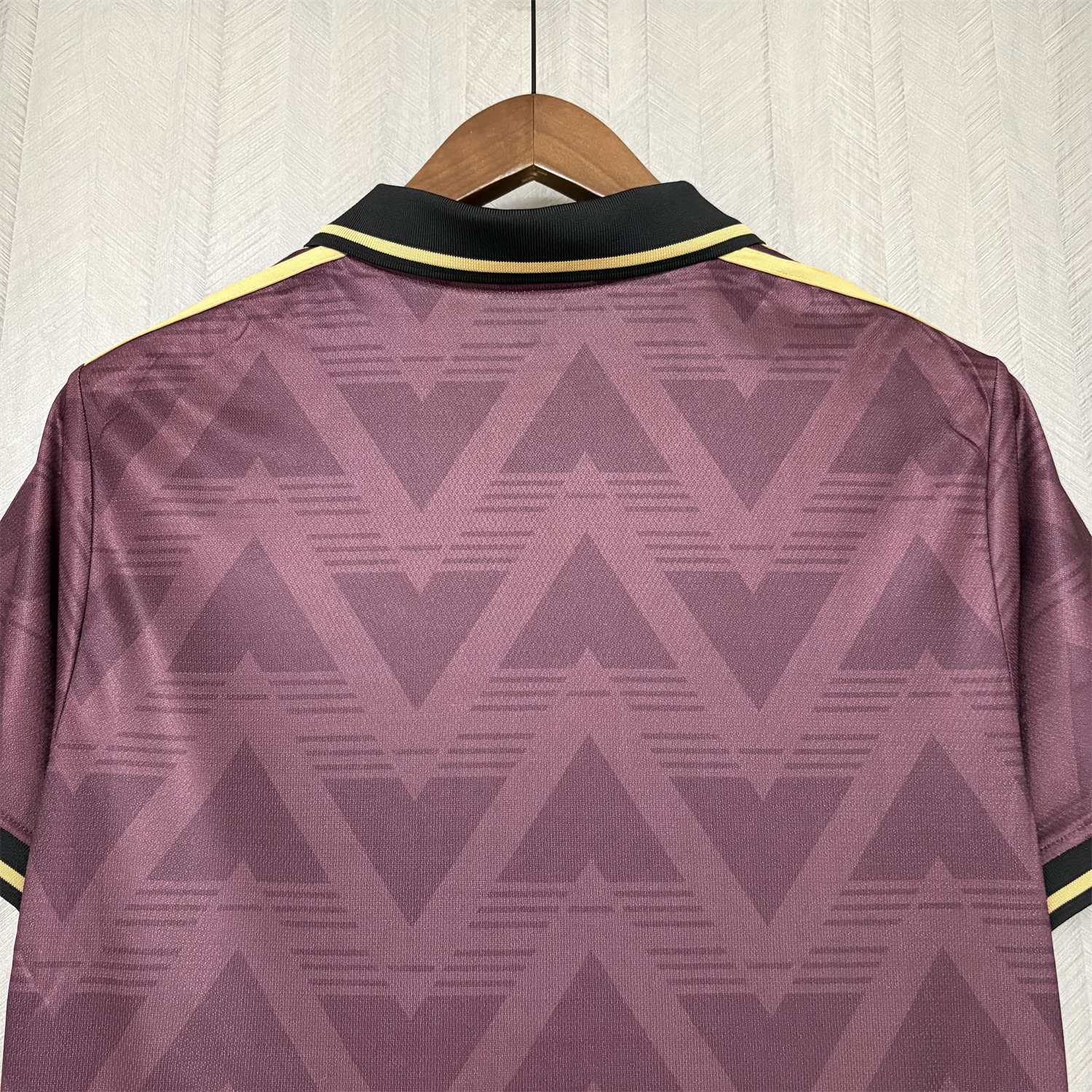 AlphaJersey-Arsenal 26-27 Yellow Sponsors Wine Red Special Jersey - Fans Version